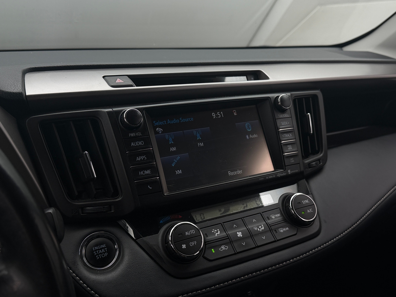 Thumbnail: 2018 Toyota RAV4 - 4