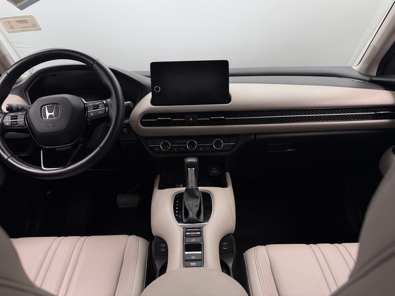 Thumbnail: 2025 Honda HR-V - 2