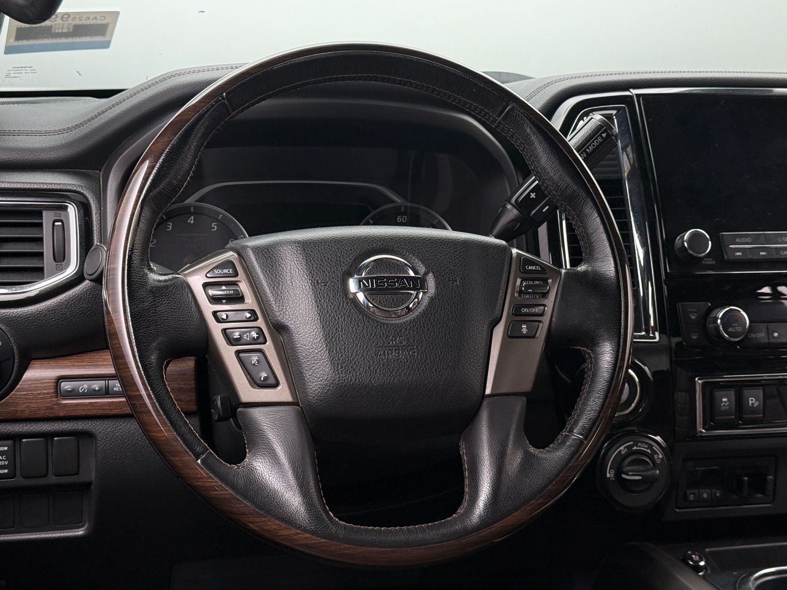 Thumbnail: 2020 Nissan Titan - 4
