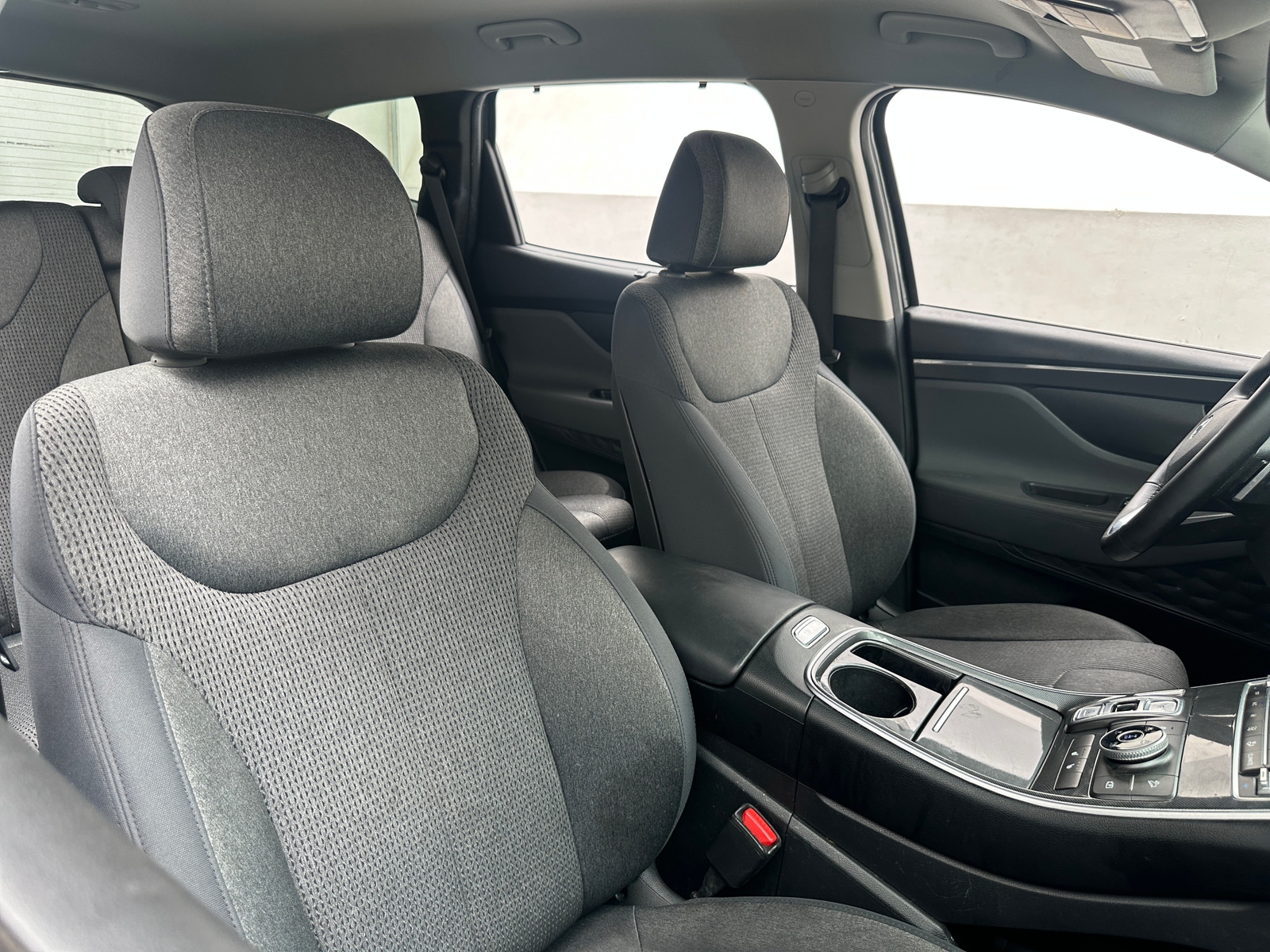 Thumbnail: 2021 Hyundai Santa Fe - 2