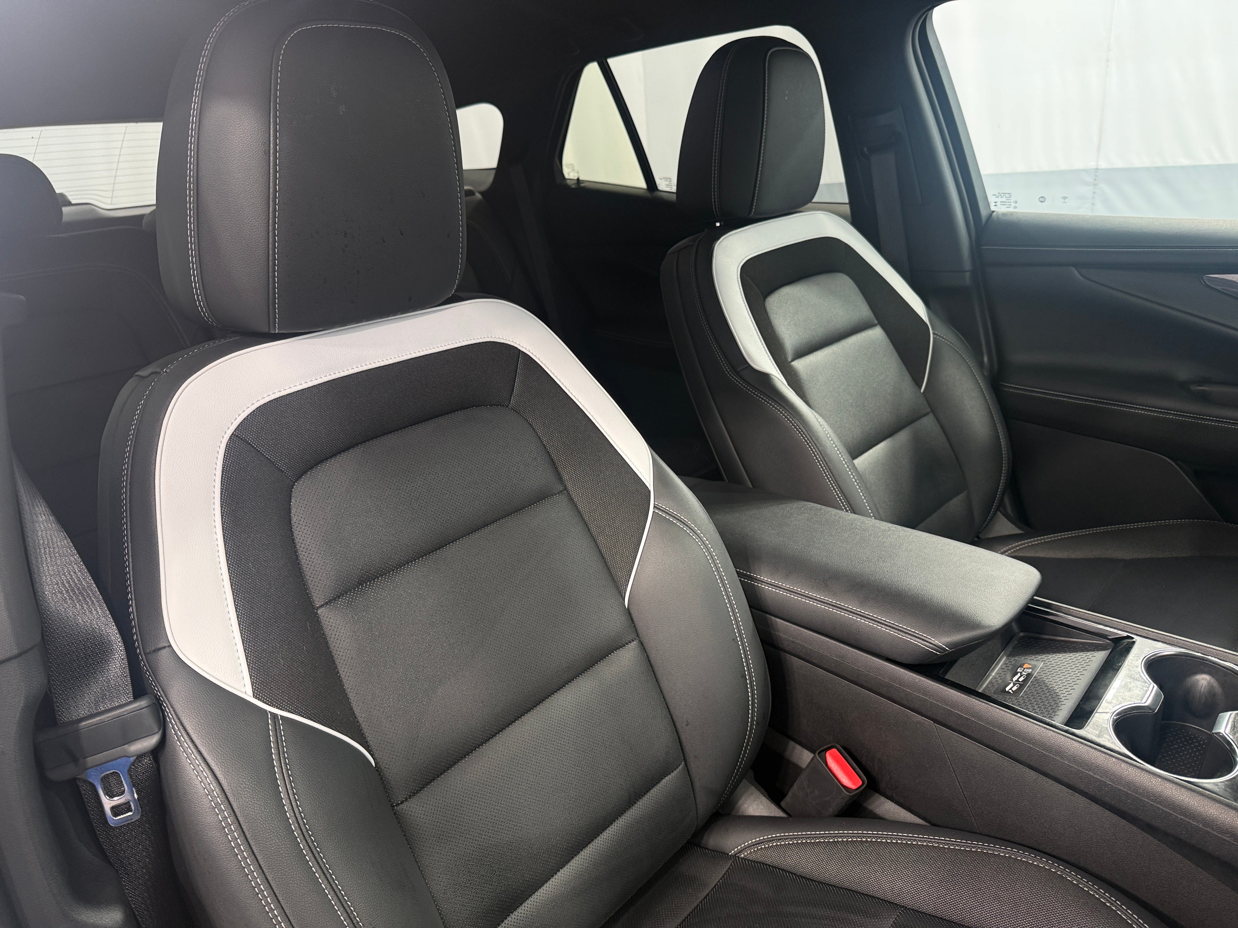 Used 2024 Chevrolet Blazer EV LT with VIN 3GNKDBRJ4RS214393 for sale in Auburn, WA