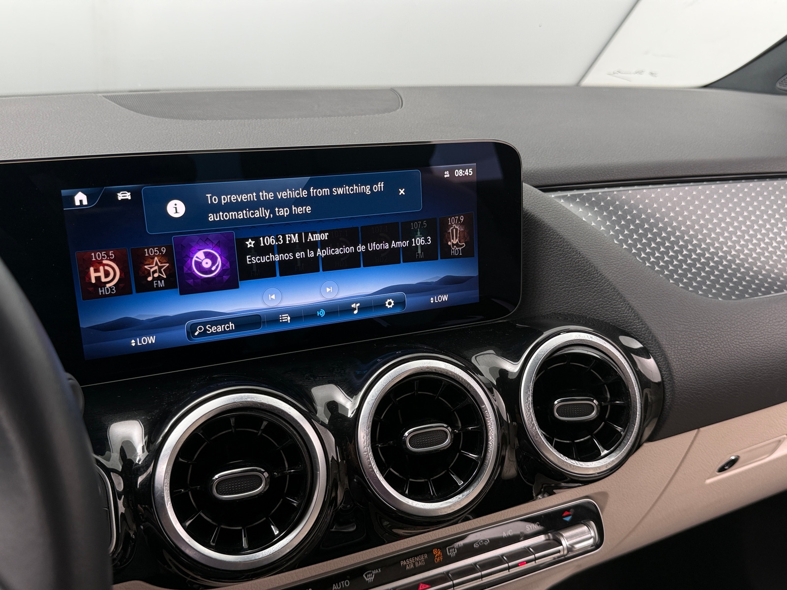 Thumbnail: 2025 Mercedes-Benz GLA - 3
