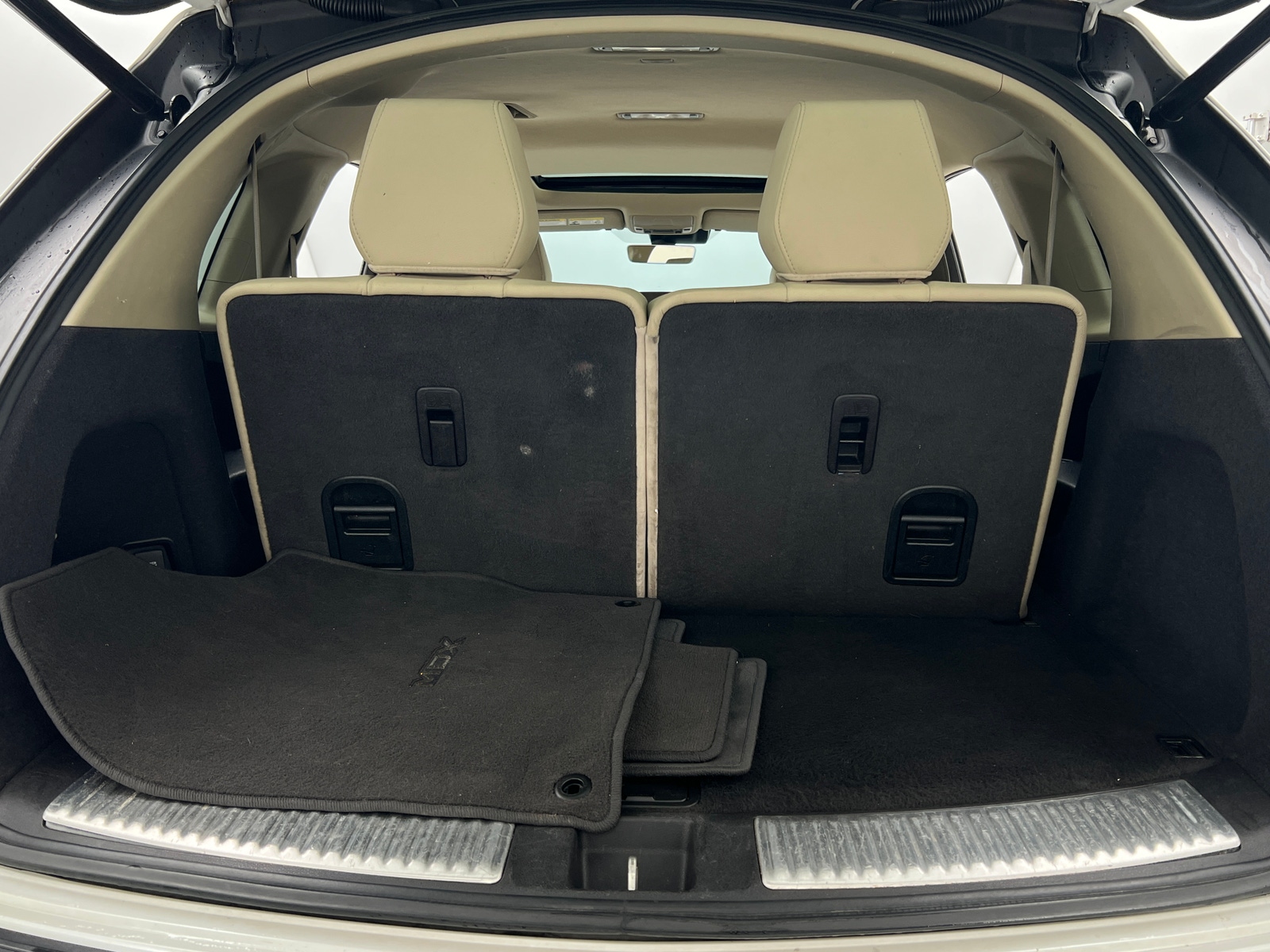 Thumbnail: 2020 Acura MDX - 6