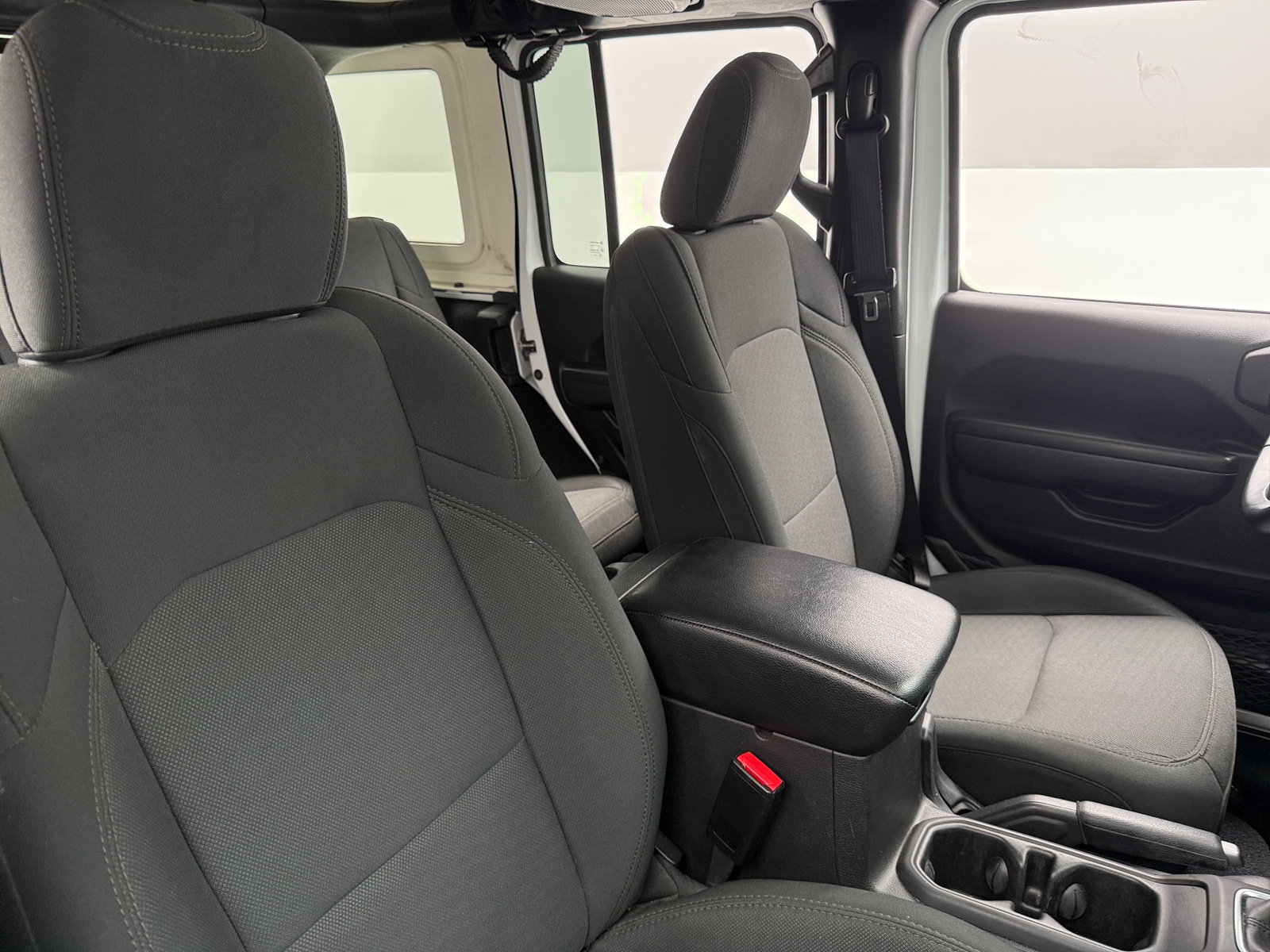 Thumbnail: 2022 Jeep Wrangler - 2