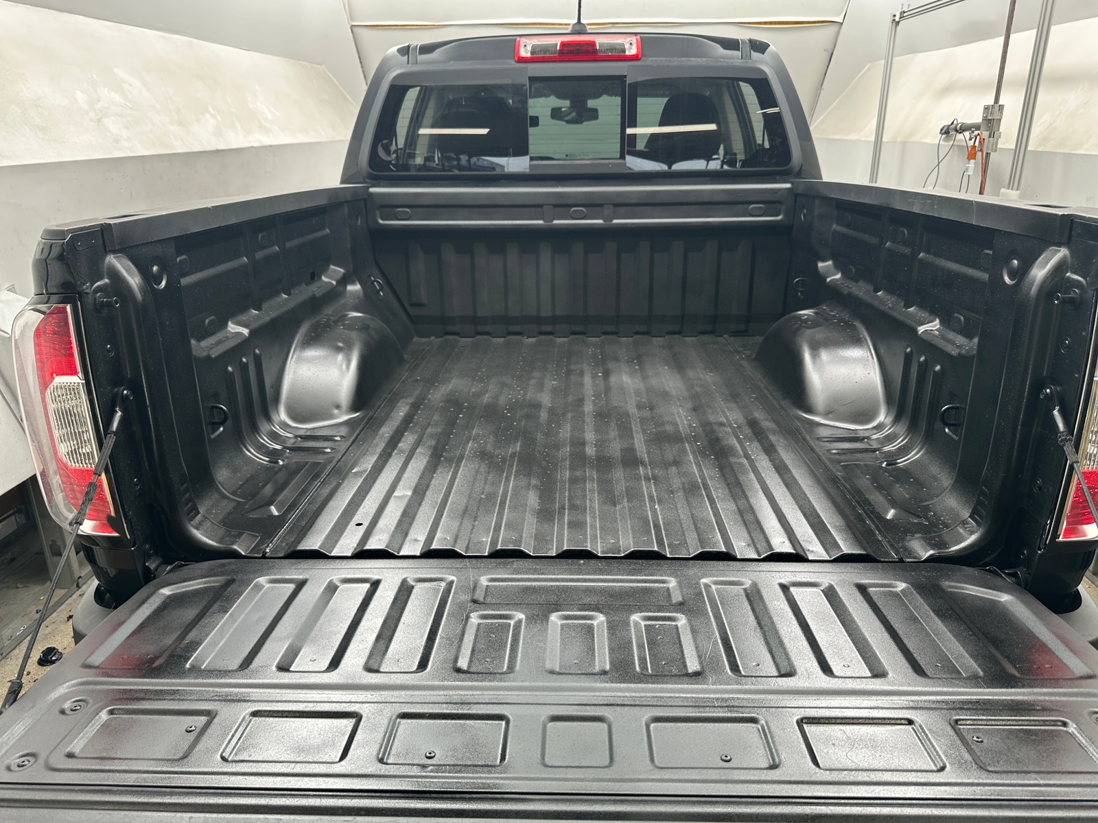 Thumbnail: 2018 GMC Canyon - 7