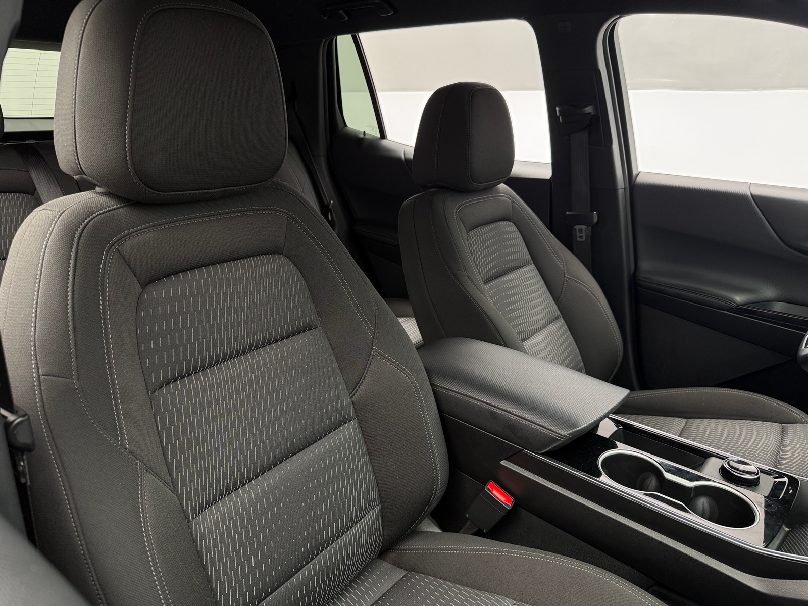 Thumbnail: 2026 Chevrolet Equinox - 2