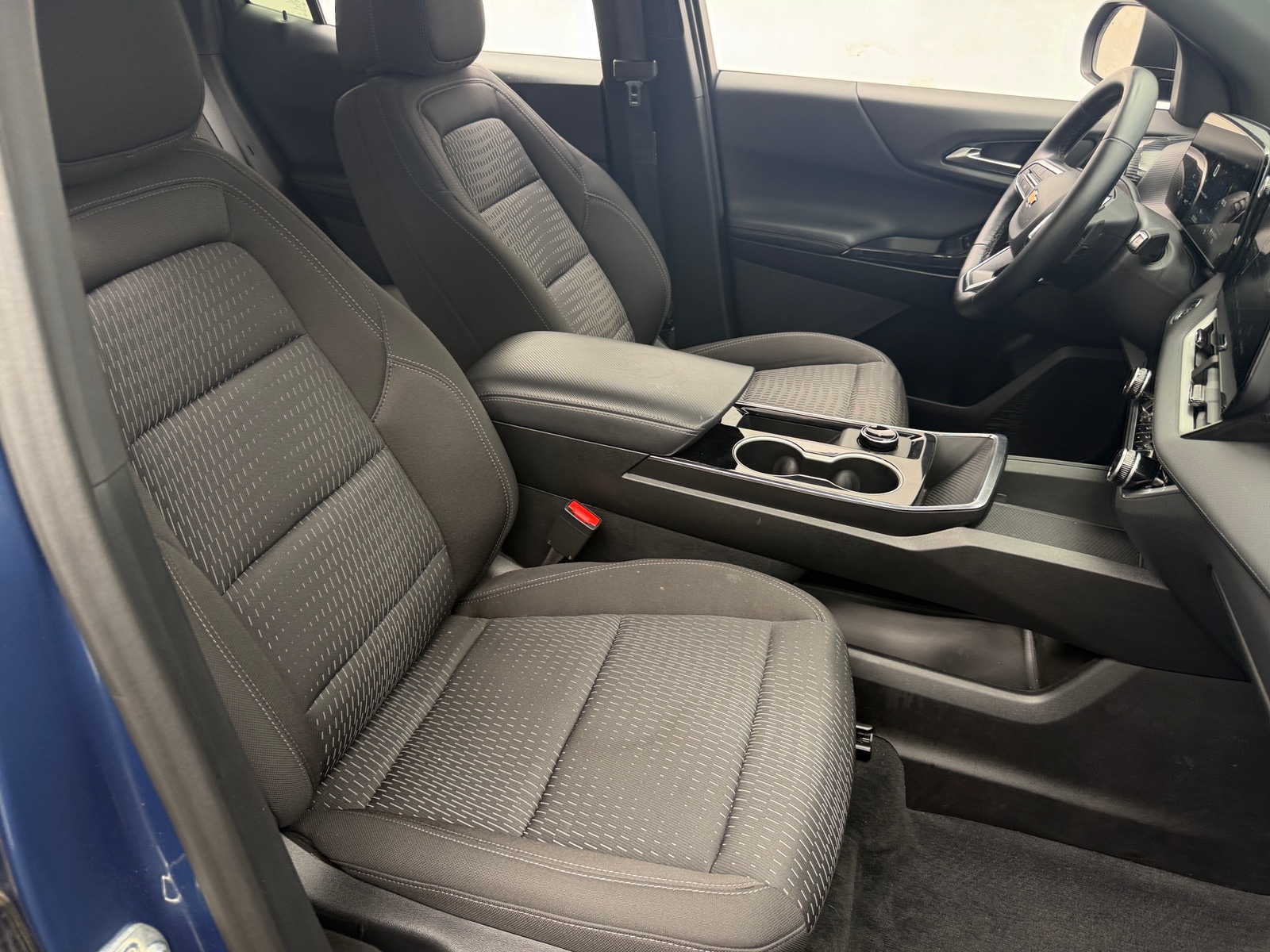 Thumbnail: 2026 Chevrolet Equinox - 2