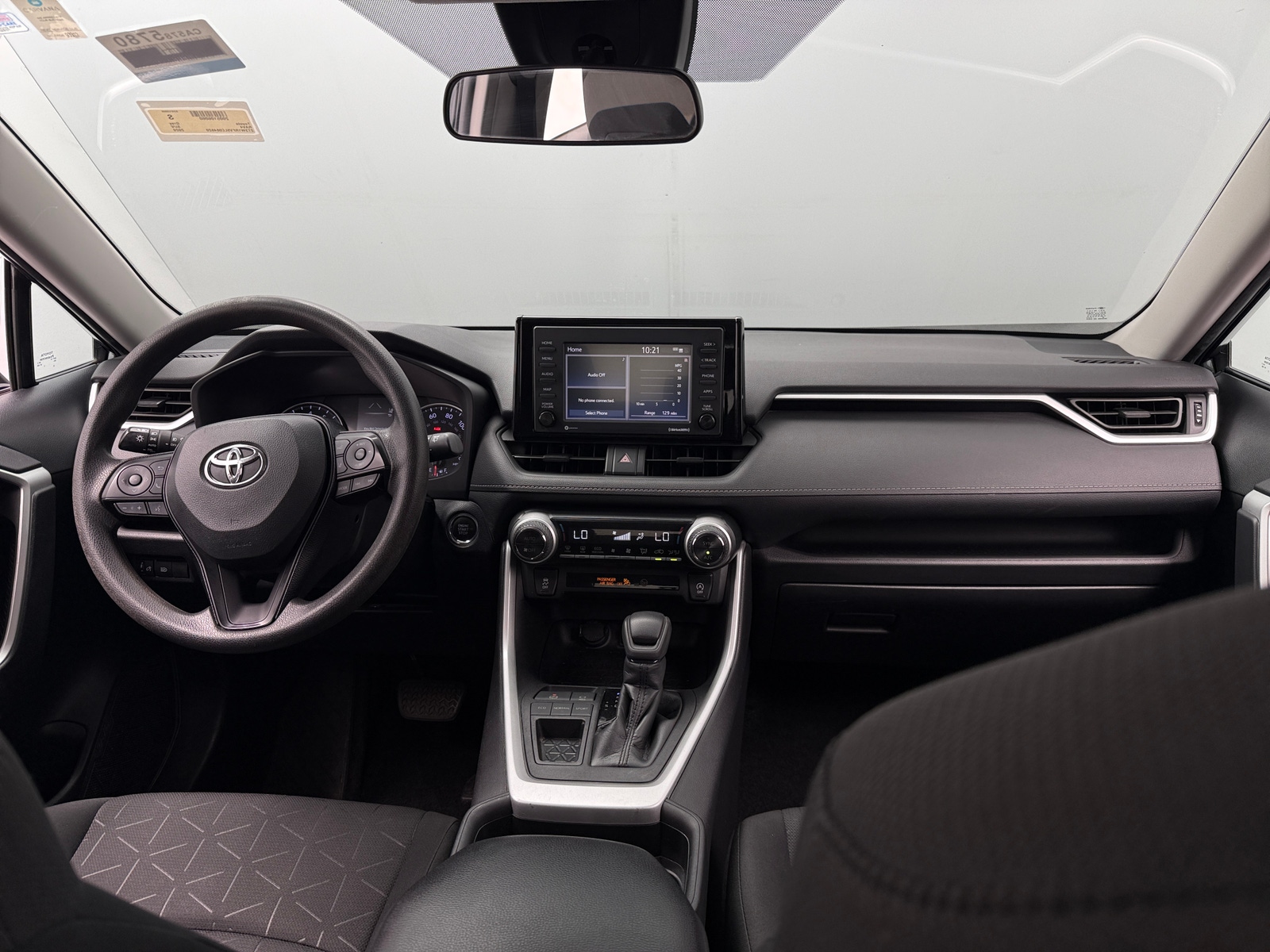 Thumbnail: 2020 Toyota RAV4 - 3
