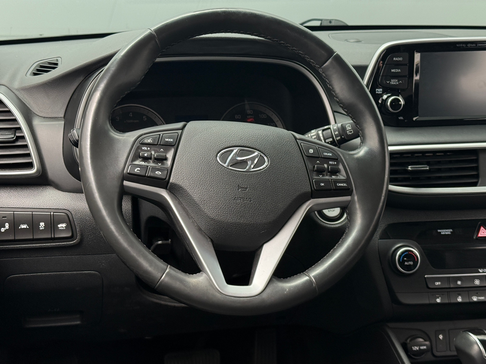 Thumbnail: 2021 Hyundai Tucson - 4