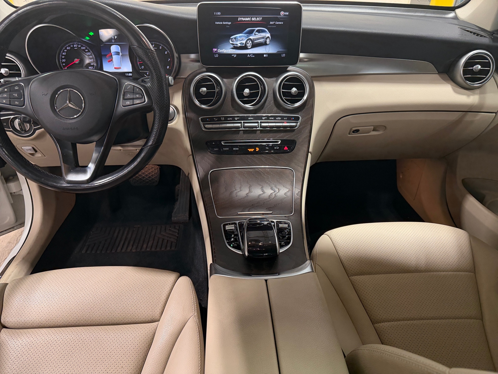 Thumbnail: 2019 Mercedes-Benz GLC - 2