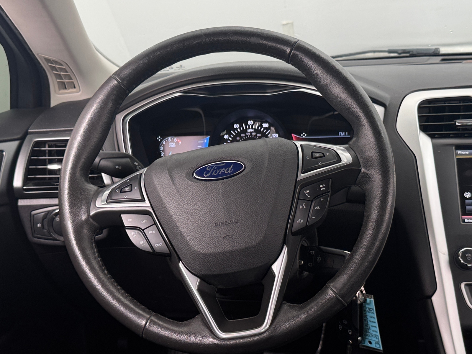 Thumbnail: 2016 Ford Fusion - 5