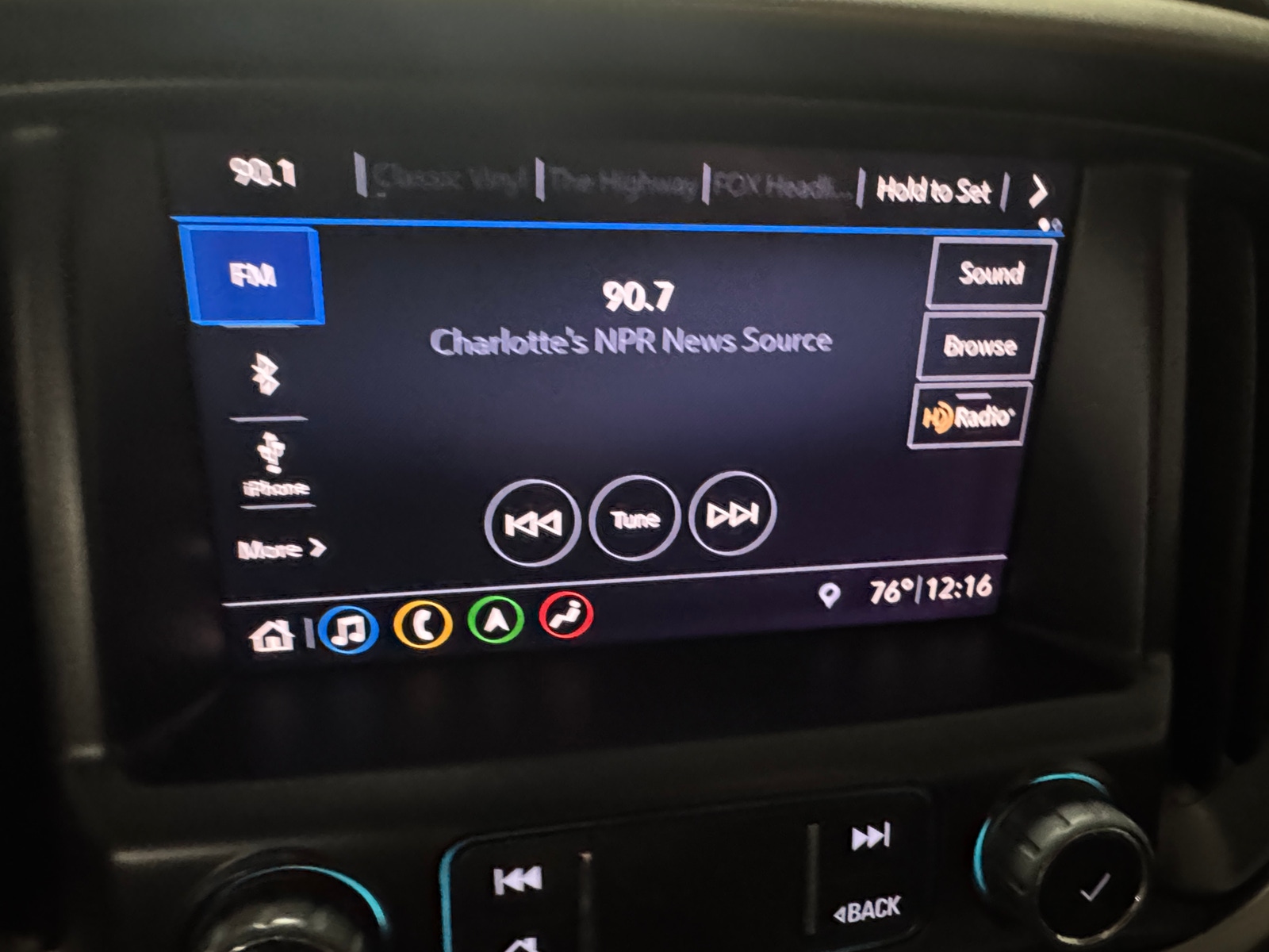 Thumbnail: 2019 Chevrolet Colorado - 3