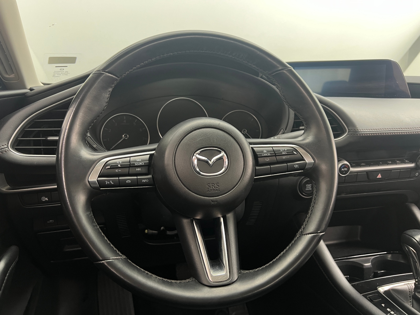 Thumbnail: 2025 Mazda Mazda3 - 4