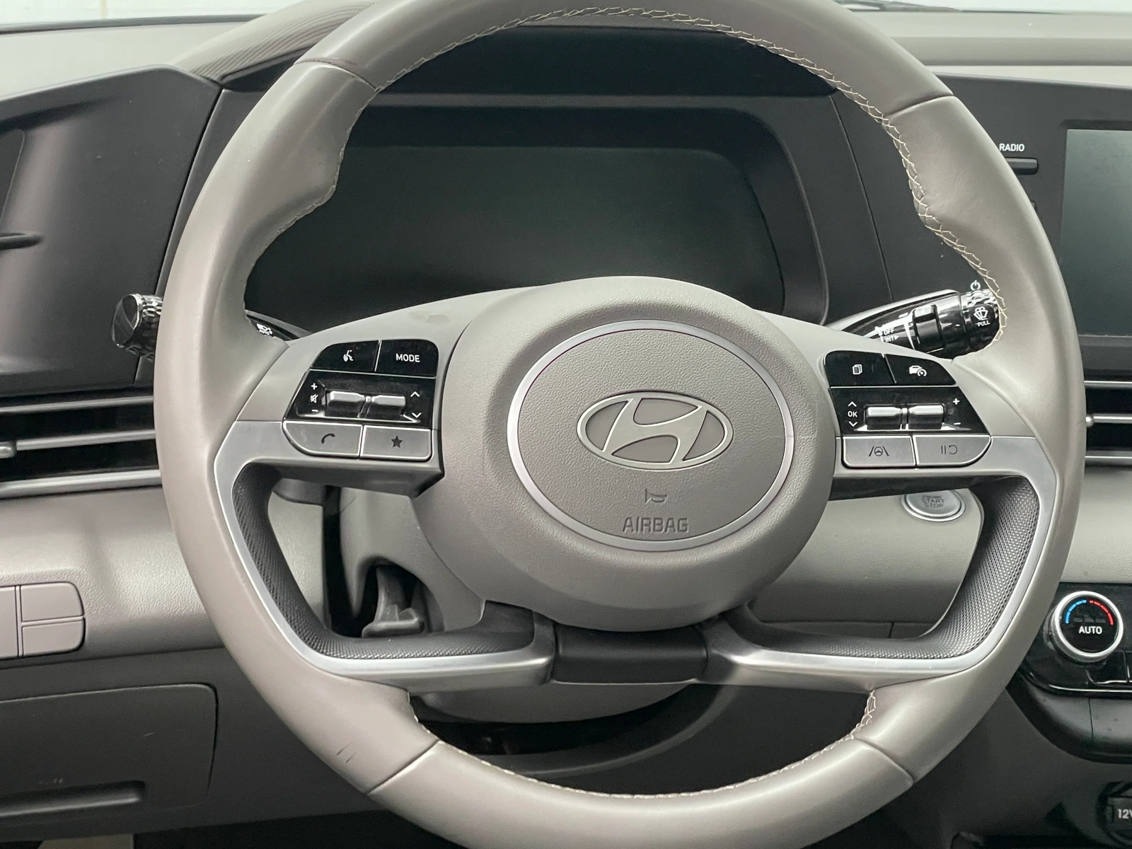 Thumbnail: 2025 Hyundai Elantra - 5