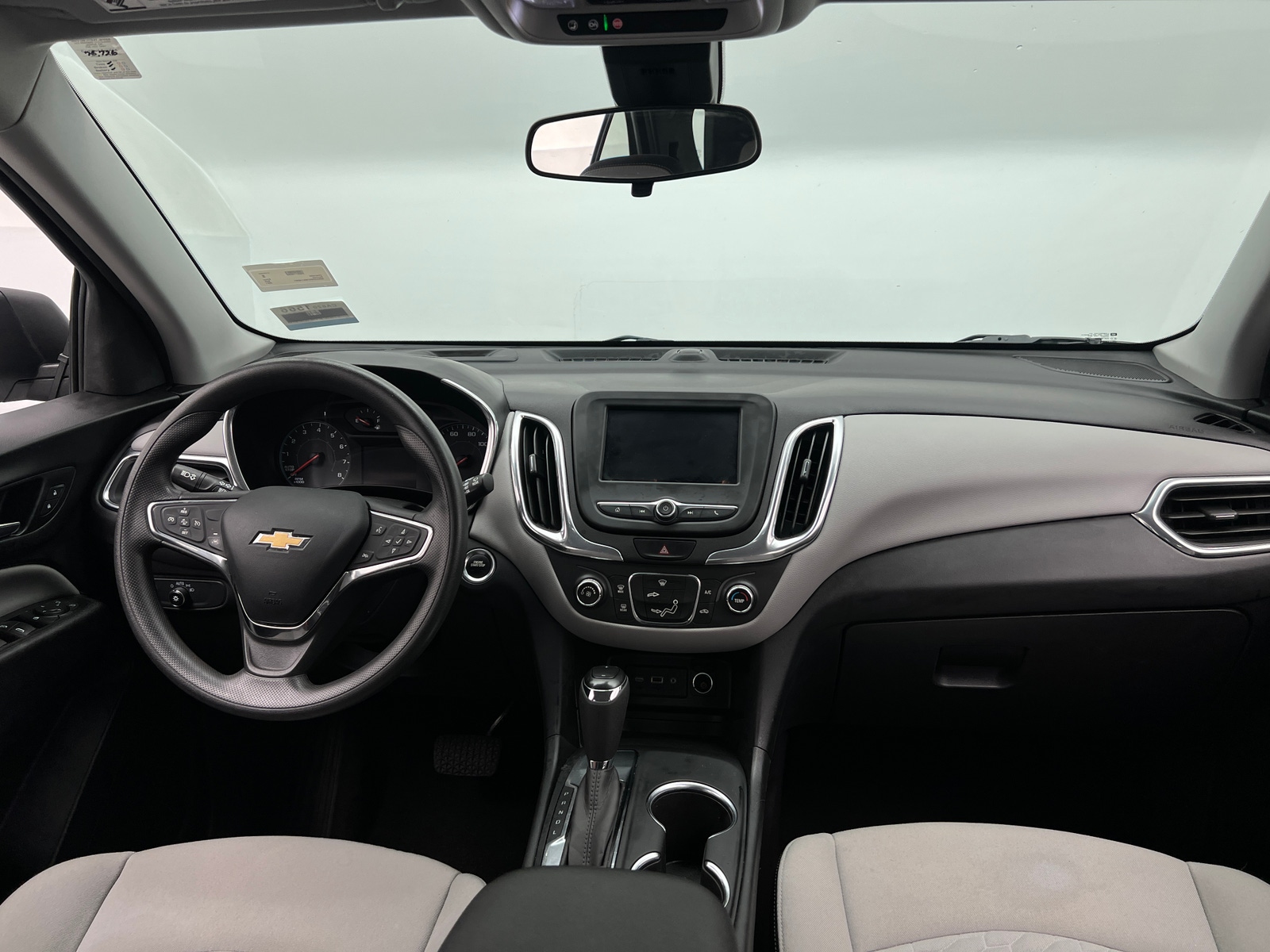 Thumbnail: 2021 Chevrolet Equinox - 3