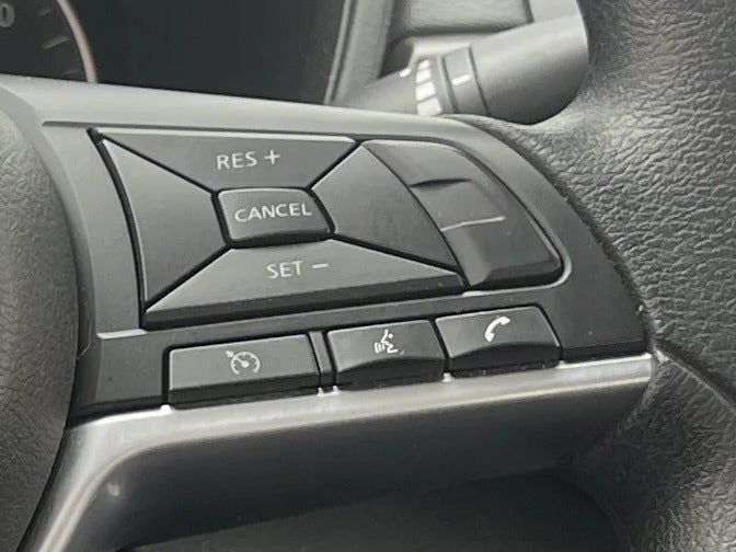 2025 Nissan Altima SV - Photo 14
