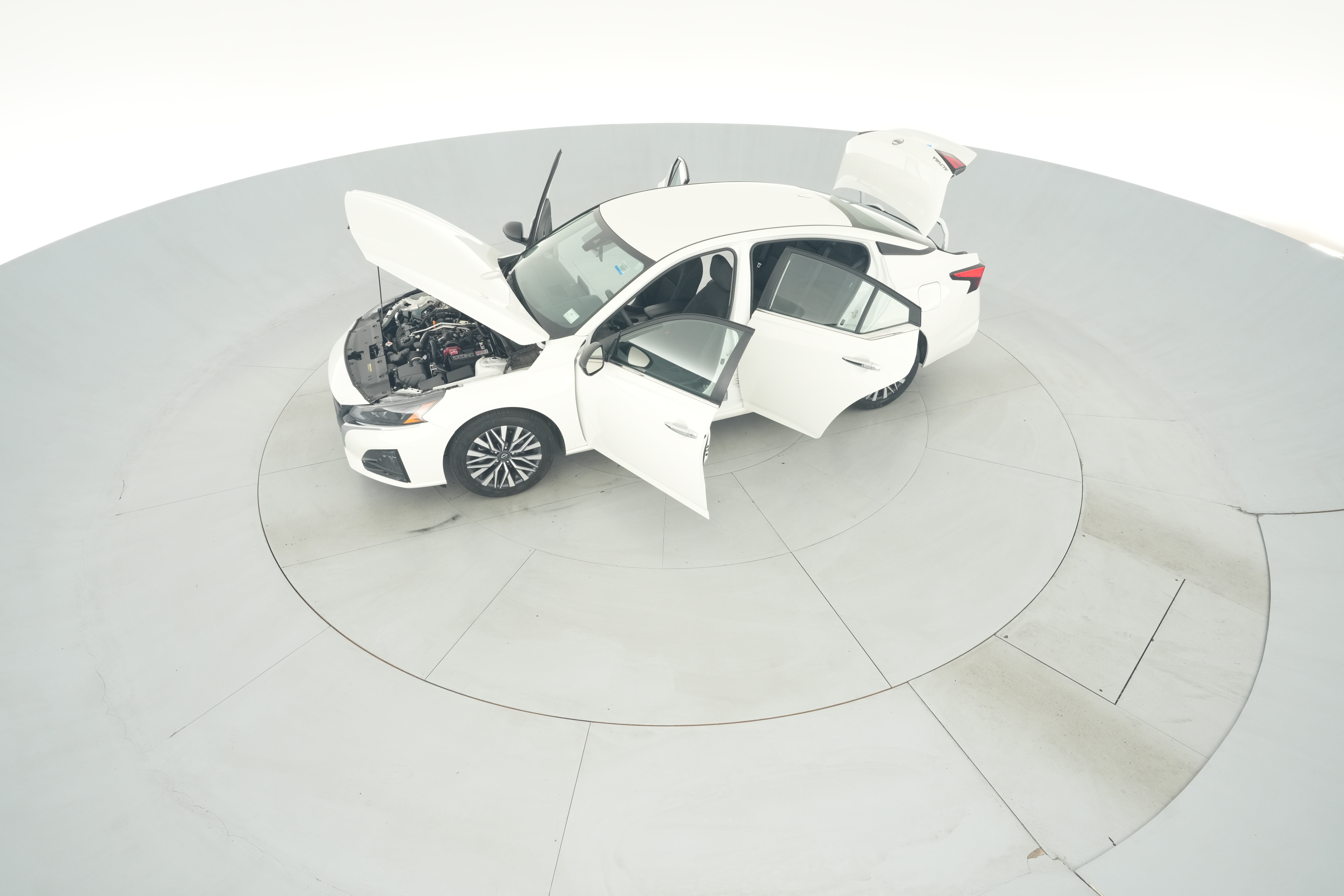 2025 Nissan Altima SV - Photo 37
