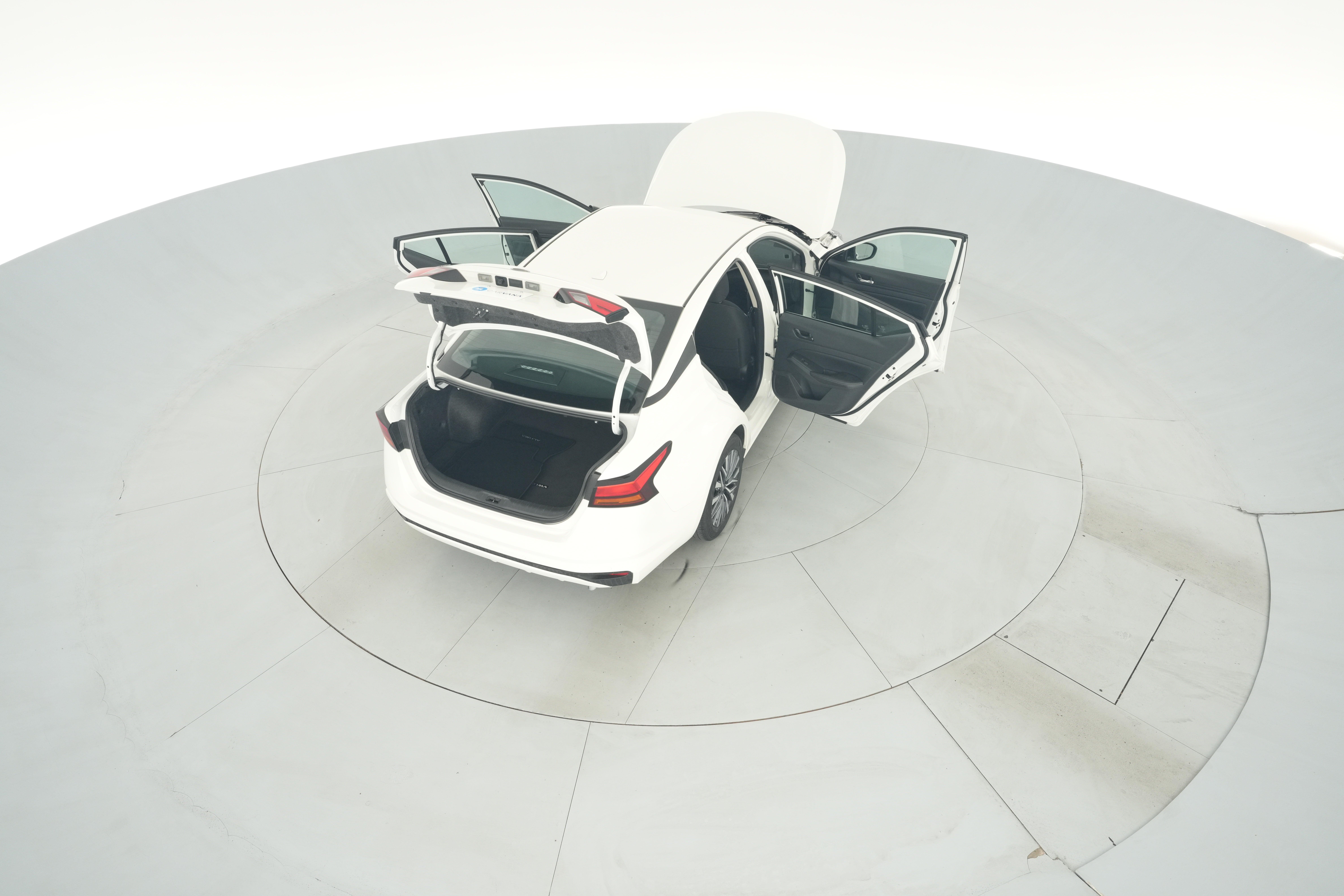 2025 Nissan Altima SV - Photo 43