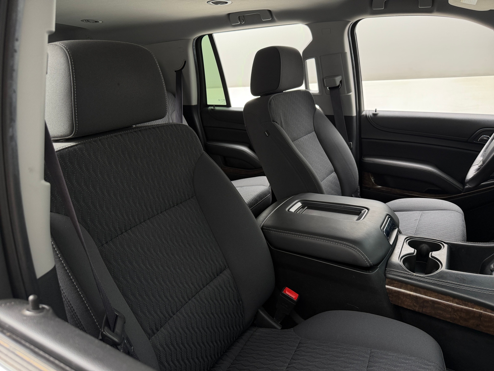 Thumbnail: 2017 Chevrolet Tahoe - 2