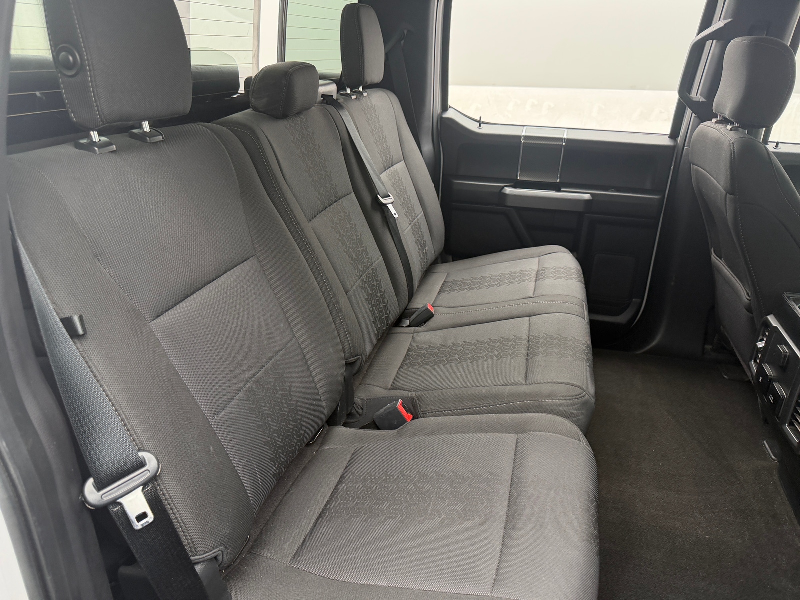 Thumbnail: 2018 Ford Econoline - 6