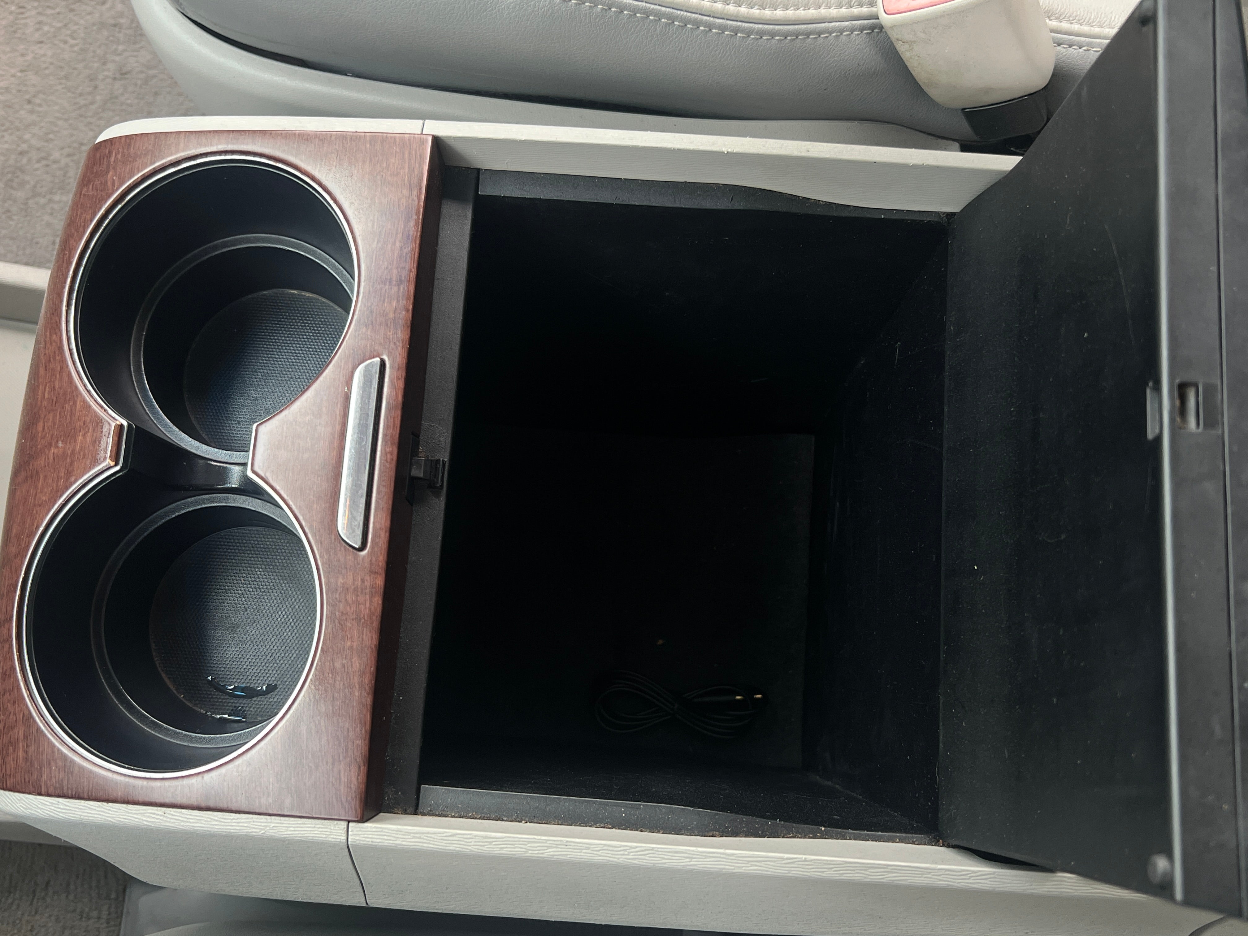 2011 Toyota Sienna Limited - Photo 15