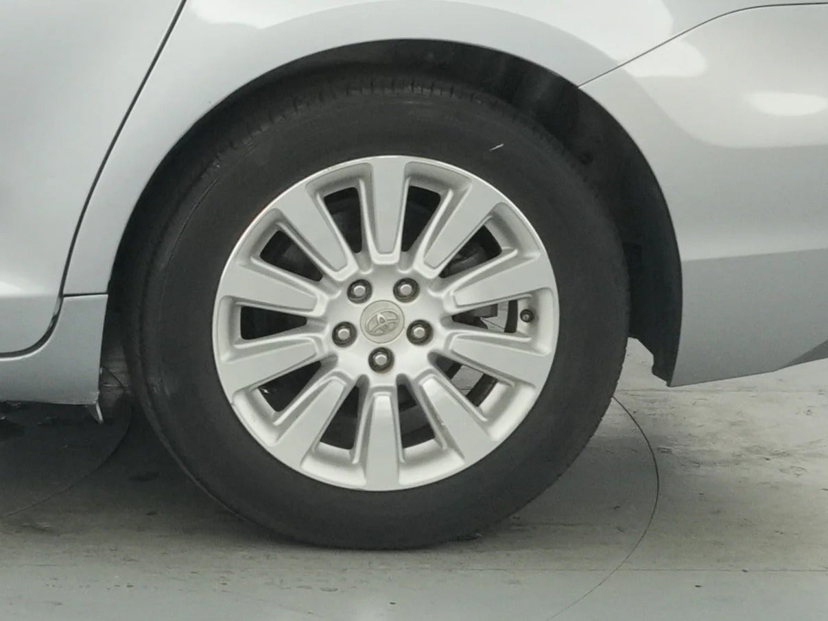 2011 Toyota Sienna Limited - Photo 22