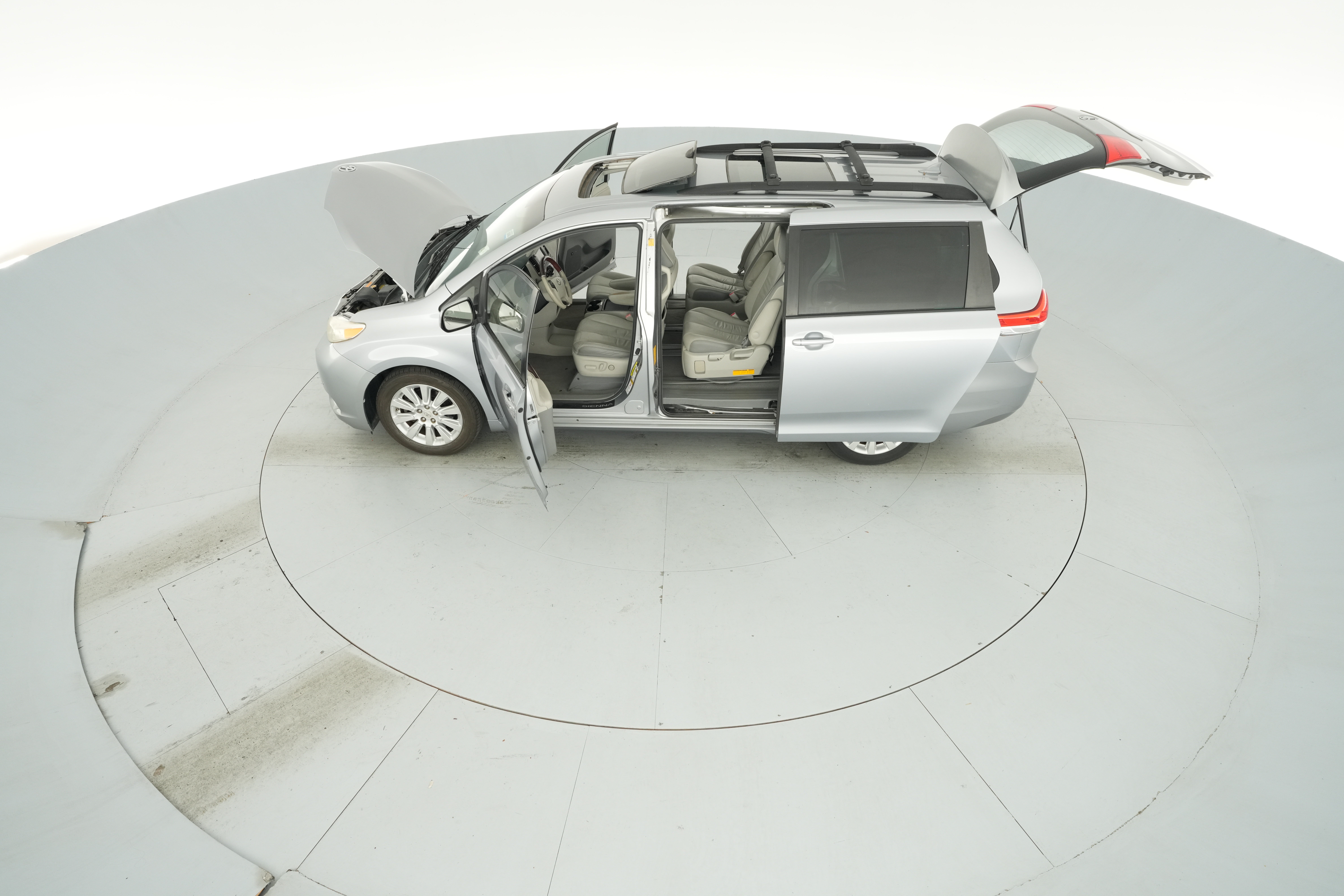 2011 Toyota Sienna Limited - Photo 45