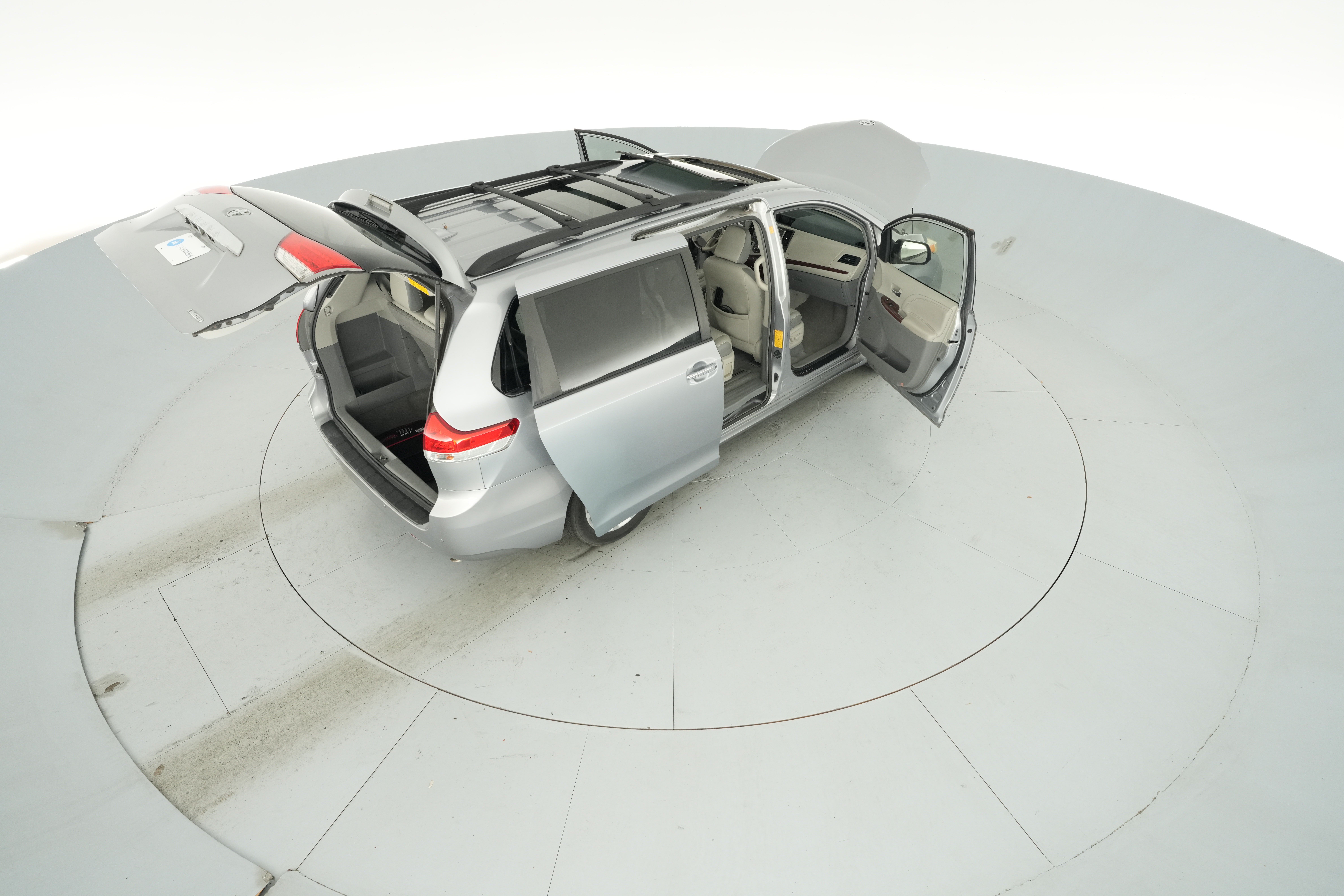 2011 Toyota Sienna Limited - Photo 51