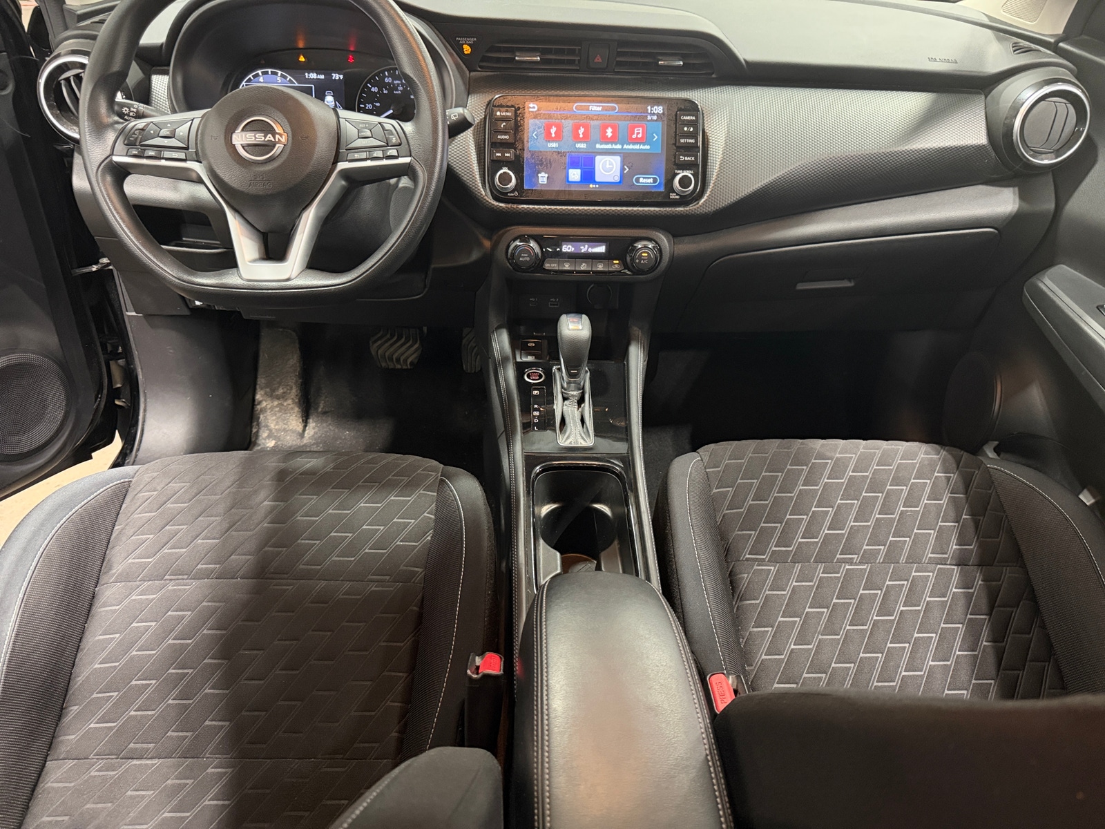 Thumbnail: 2022 Nissan Kicks - 3