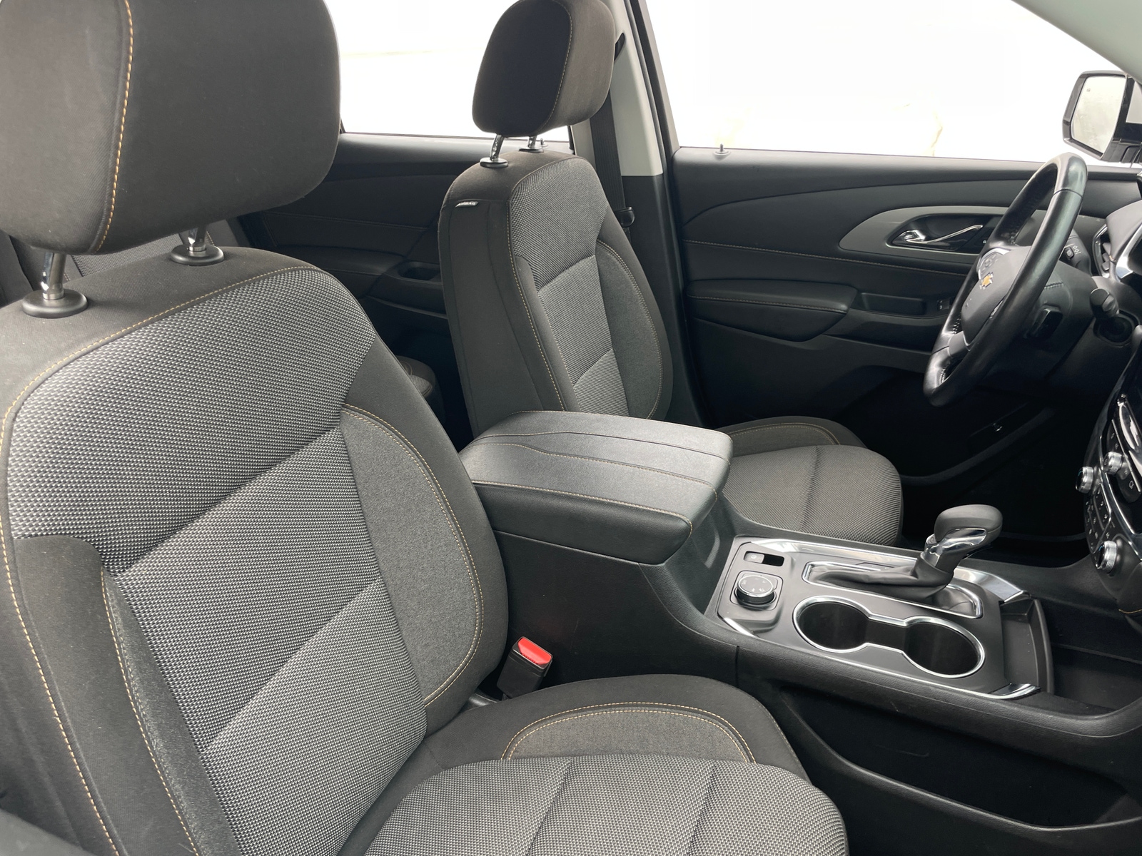 Thumbnail: 2021 Chevrolet Traverse - 2