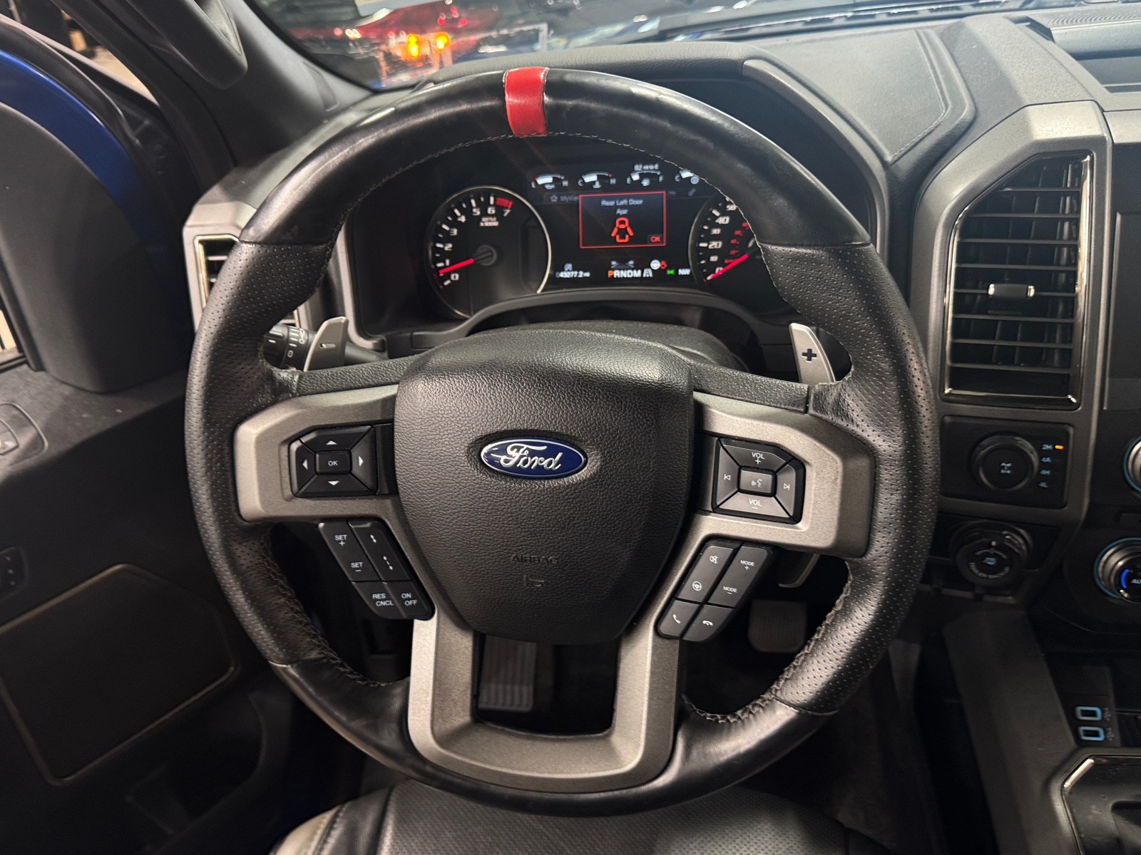 Thumbnail: 2018 Ford Econoline - 4