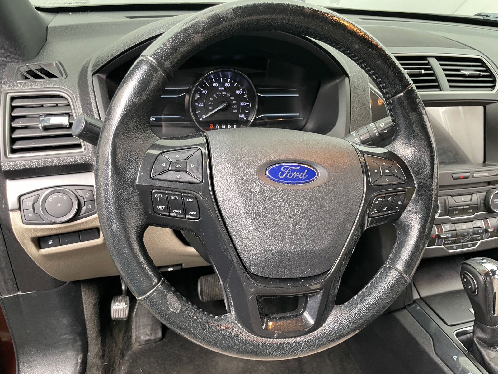 Thumbnail: 2018 Ford Explorer - 4