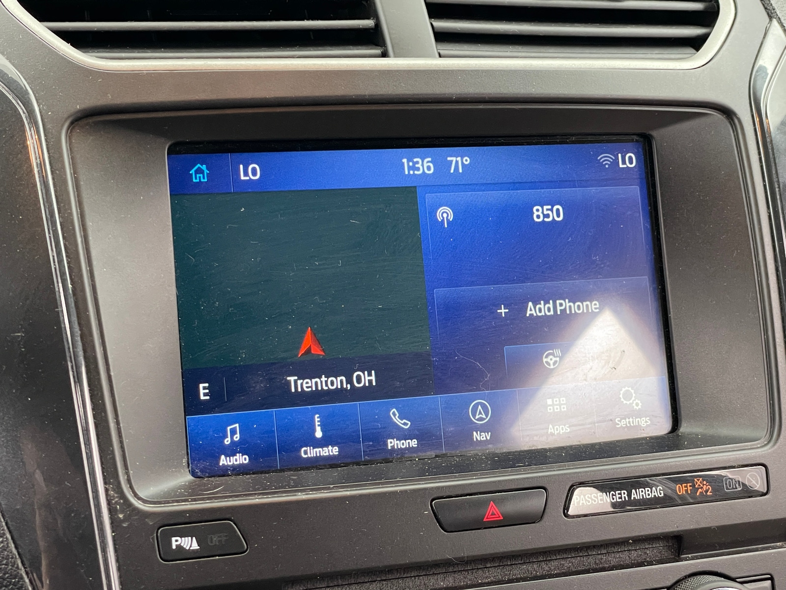 Thumbnail: 2018 Ford Explorer - 3