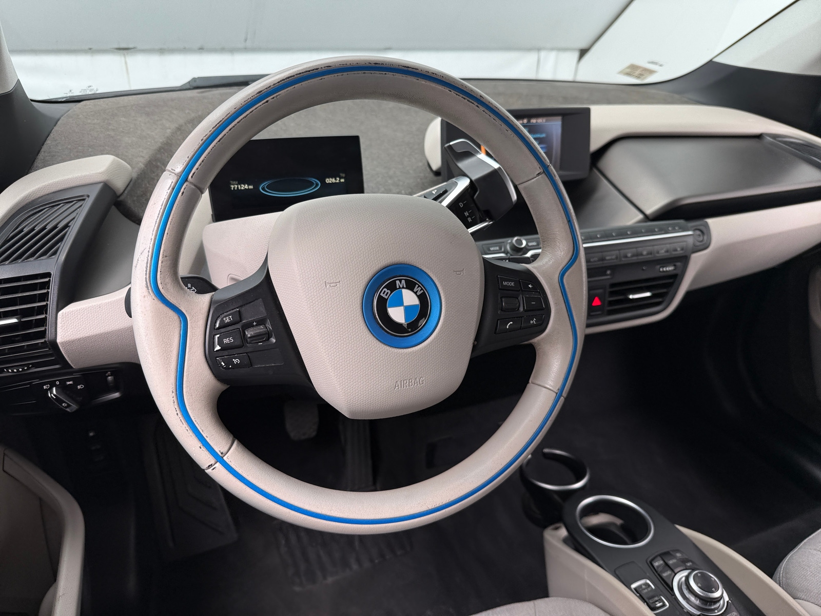 Thumbnail: 2015 BMW i3 - 5