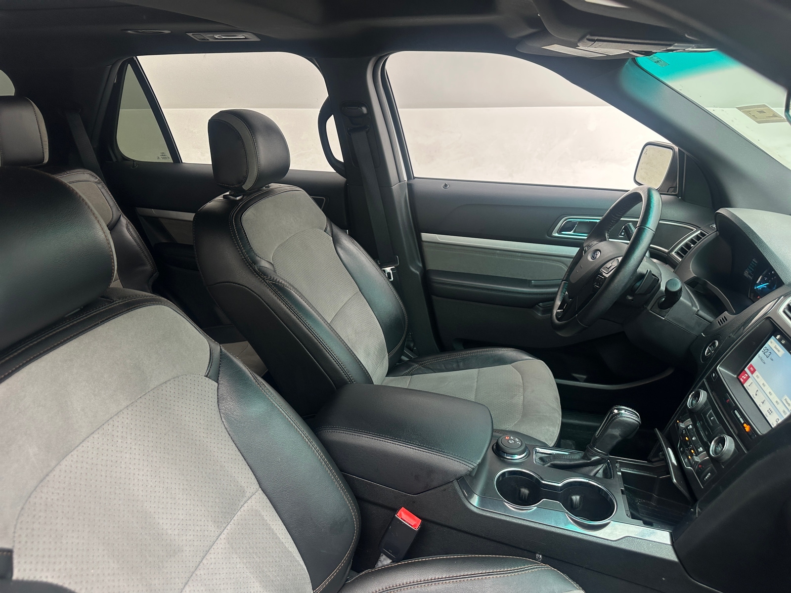 Thumbnail: 2017 Ford Explorer - 2