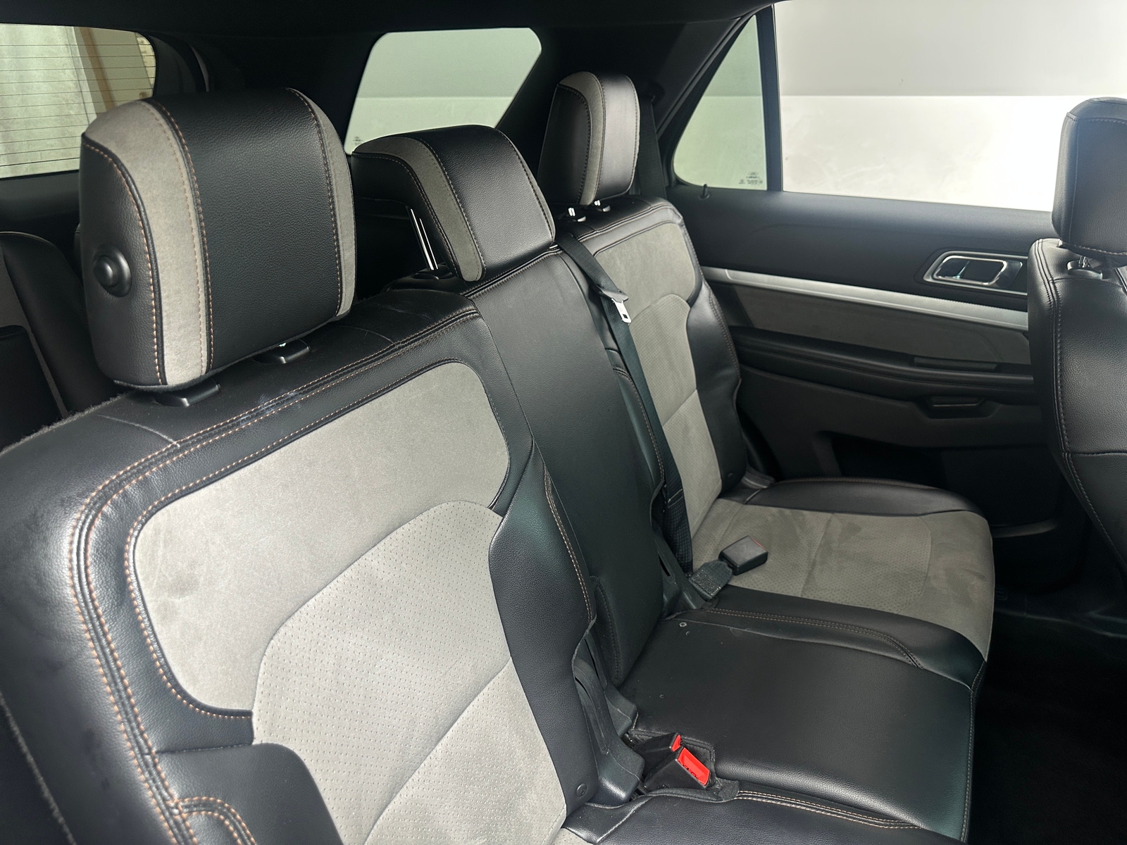 Thumbnail: 2017 Ford Explorer - 6