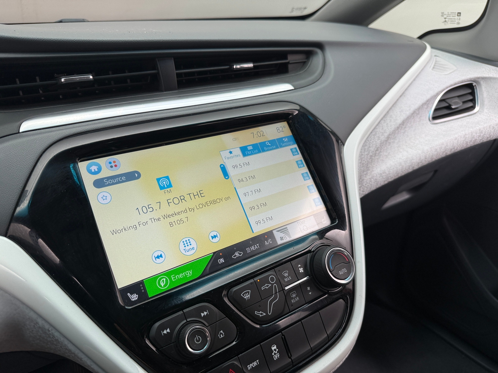 Thumbnail: 2020 Chevrolet Bolt EV - 4