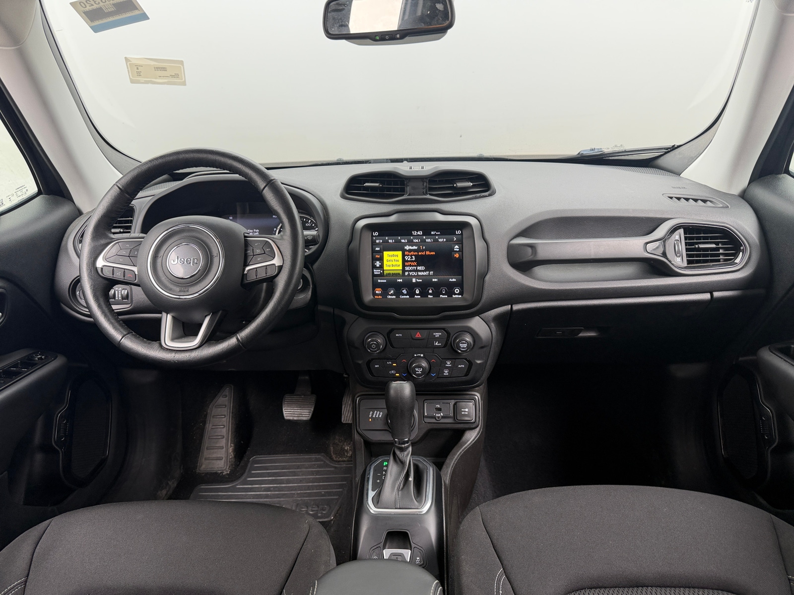 Thumbnail: 2023 Jeep Renegade - 3