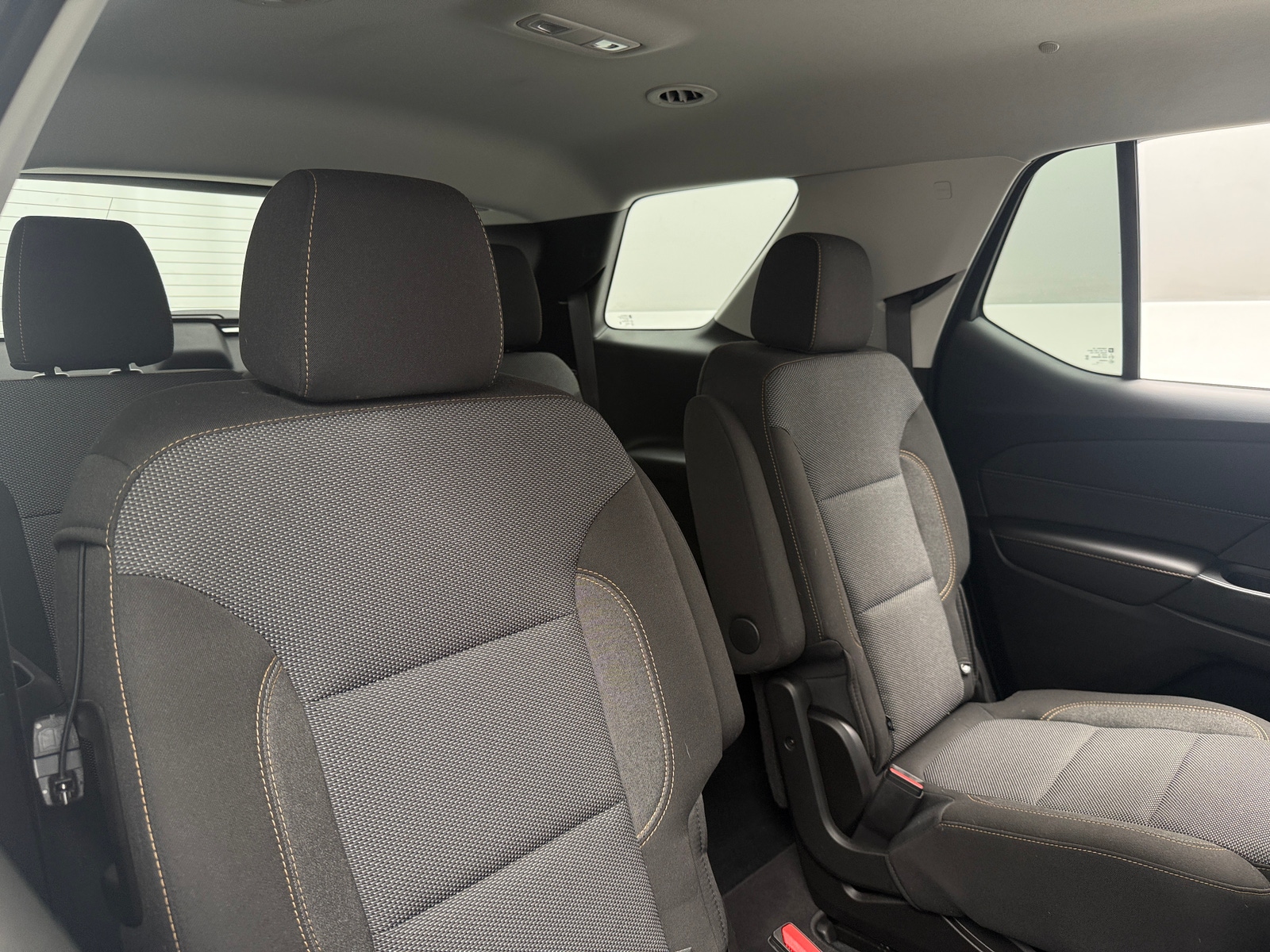 Thumbnail: 2021 Chevrolet Traverse - 6