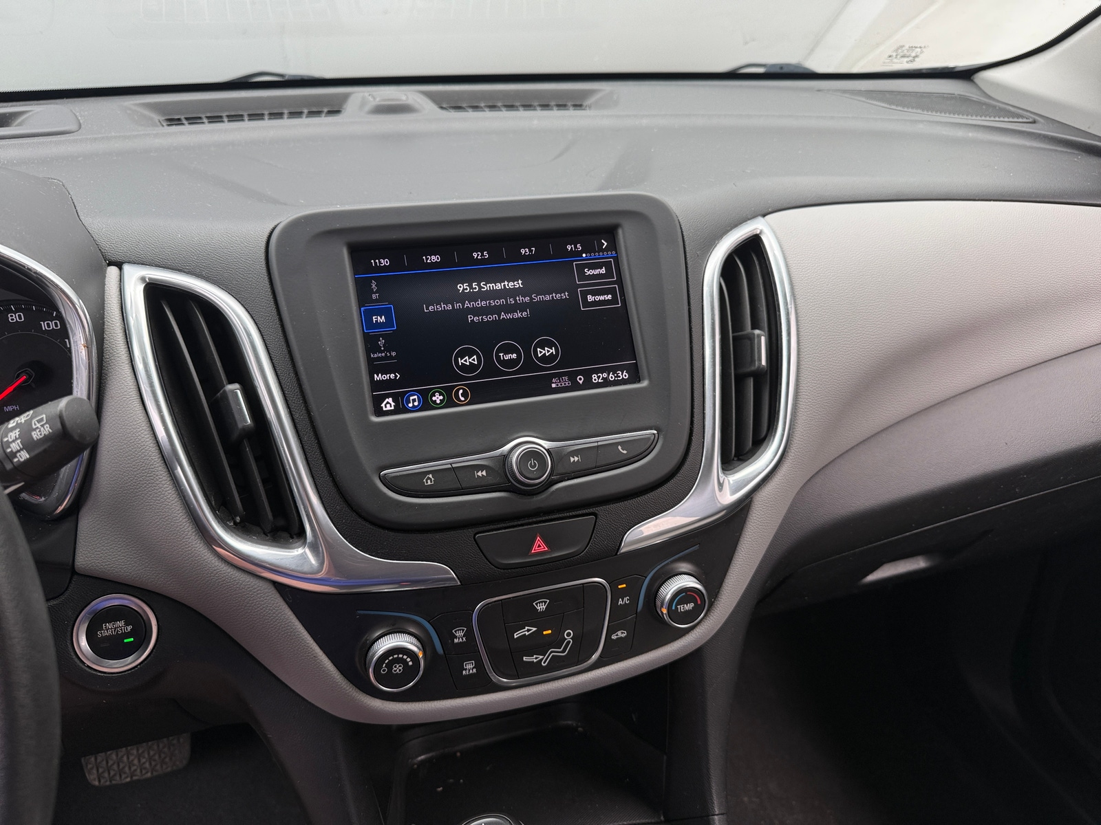 Thumbnail: 2020 Chevrolet Equinox - 4