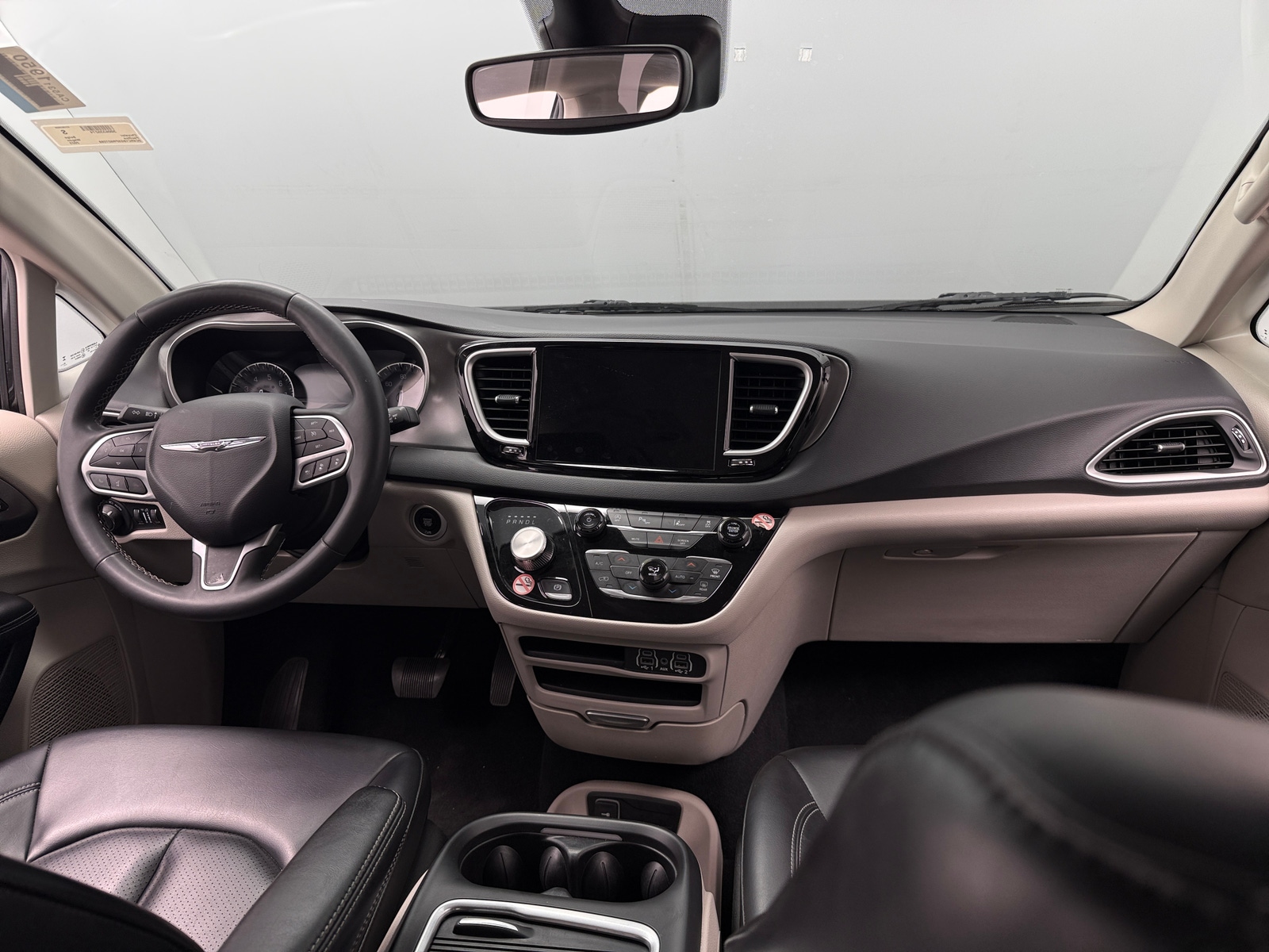 Thumbnail: 2023 Chrysler Pacifica - 2