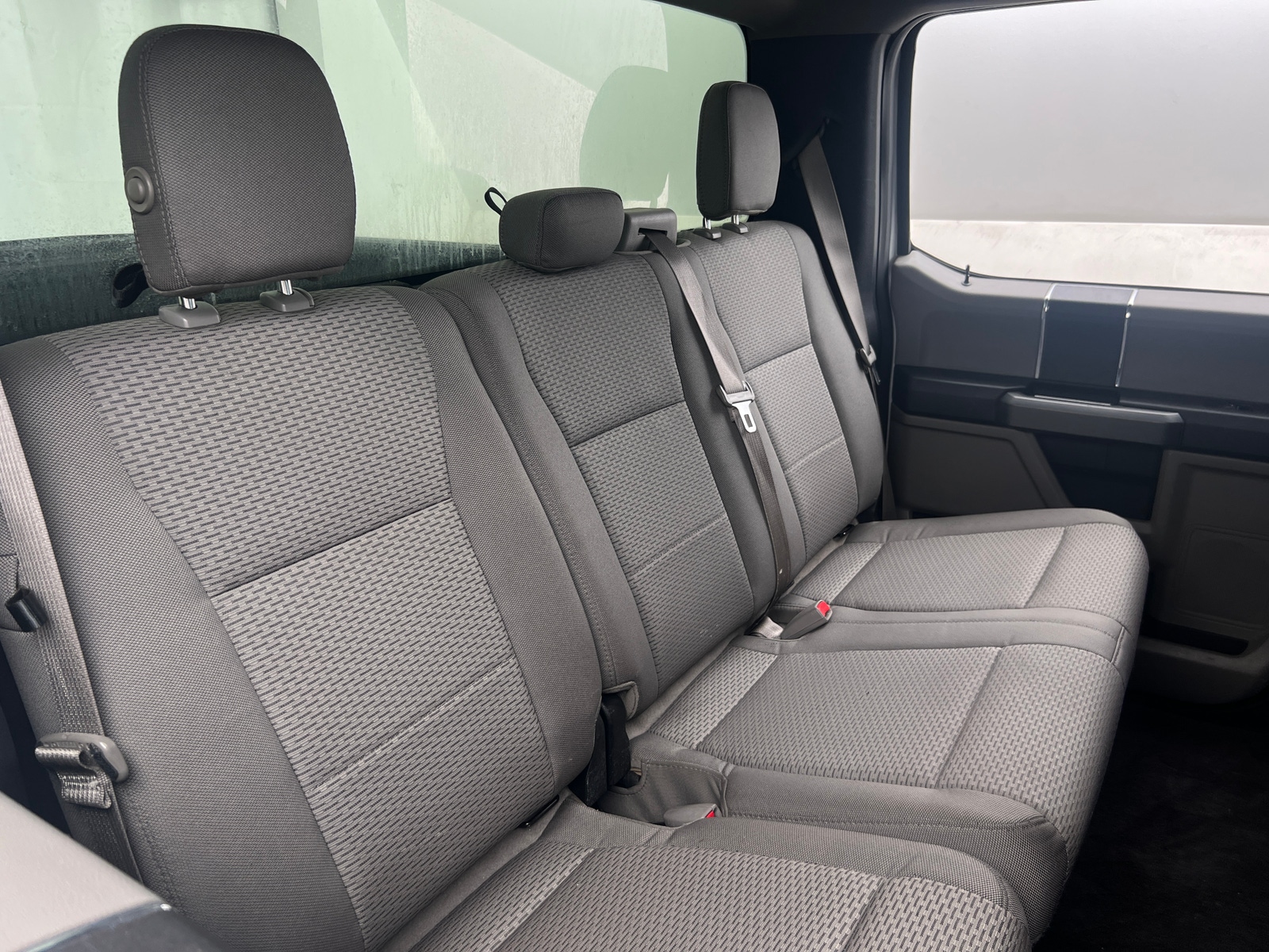 Thumbnail: 2016 Ford Econoline - 6