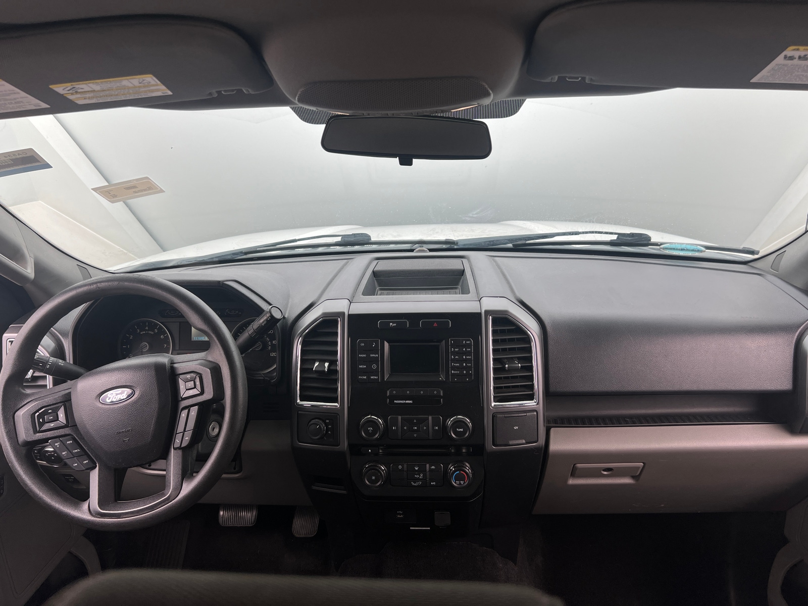Thumbnail: 2016 Ford Econoline - 3