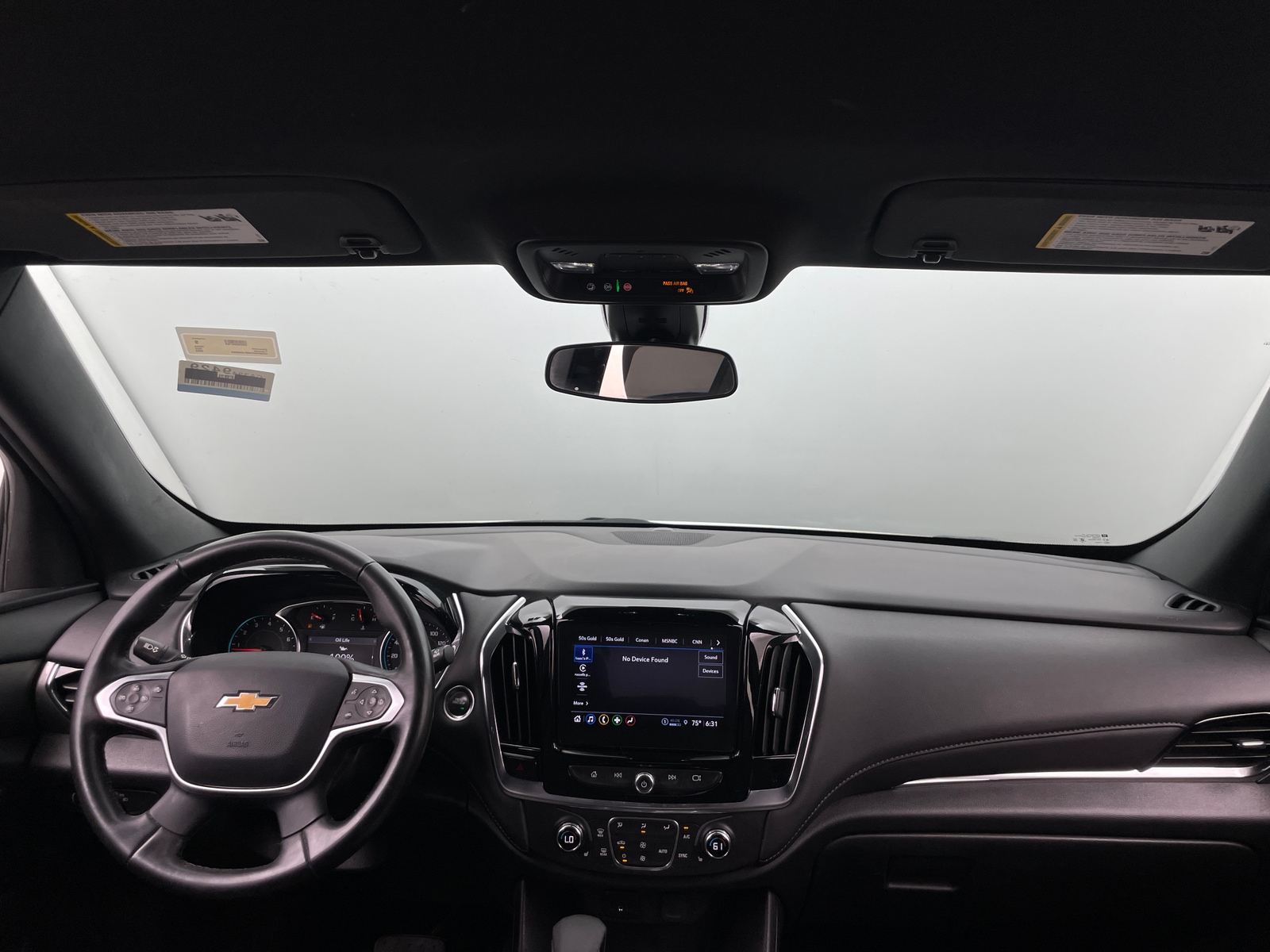 Thumbnail: 2023 Chevrolet Traverse - 3