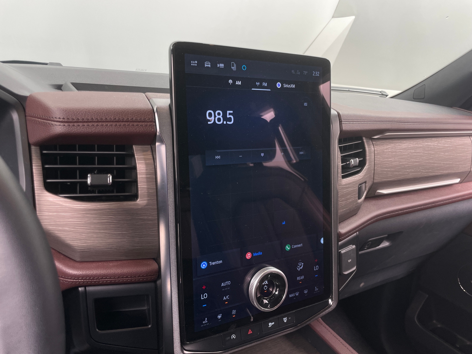 Thumbnail: 2024 Ford Expedition - 3