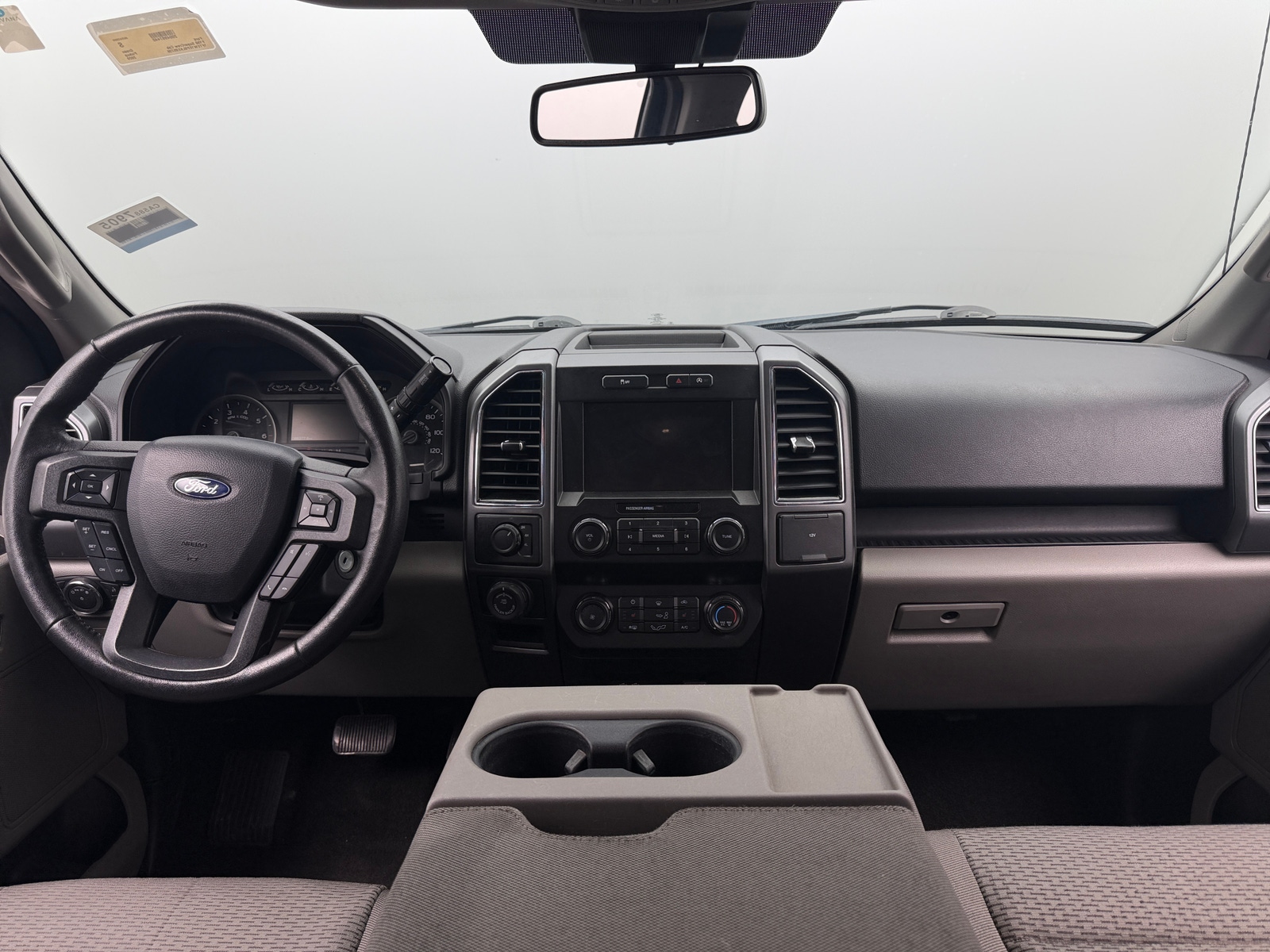 Thumbnail: 2020 Ford Econoline - 3