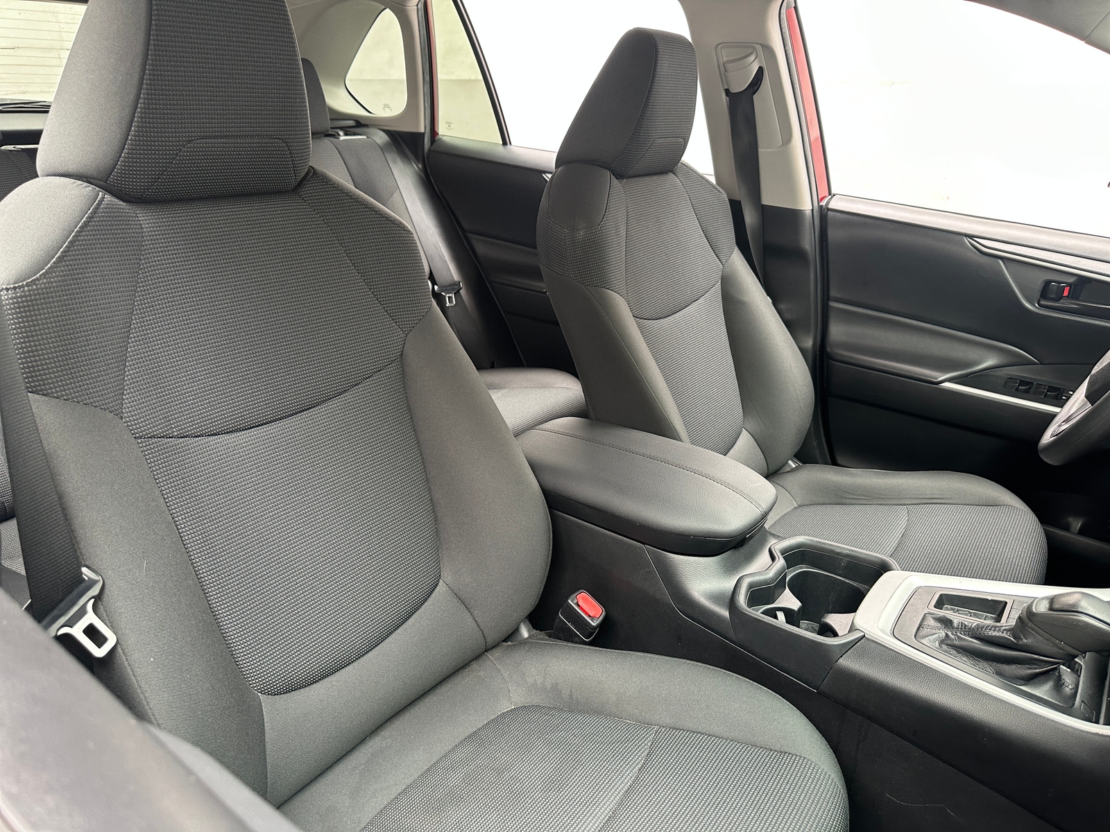 Thumbnail: 2020 Toyota RAV4 - 2