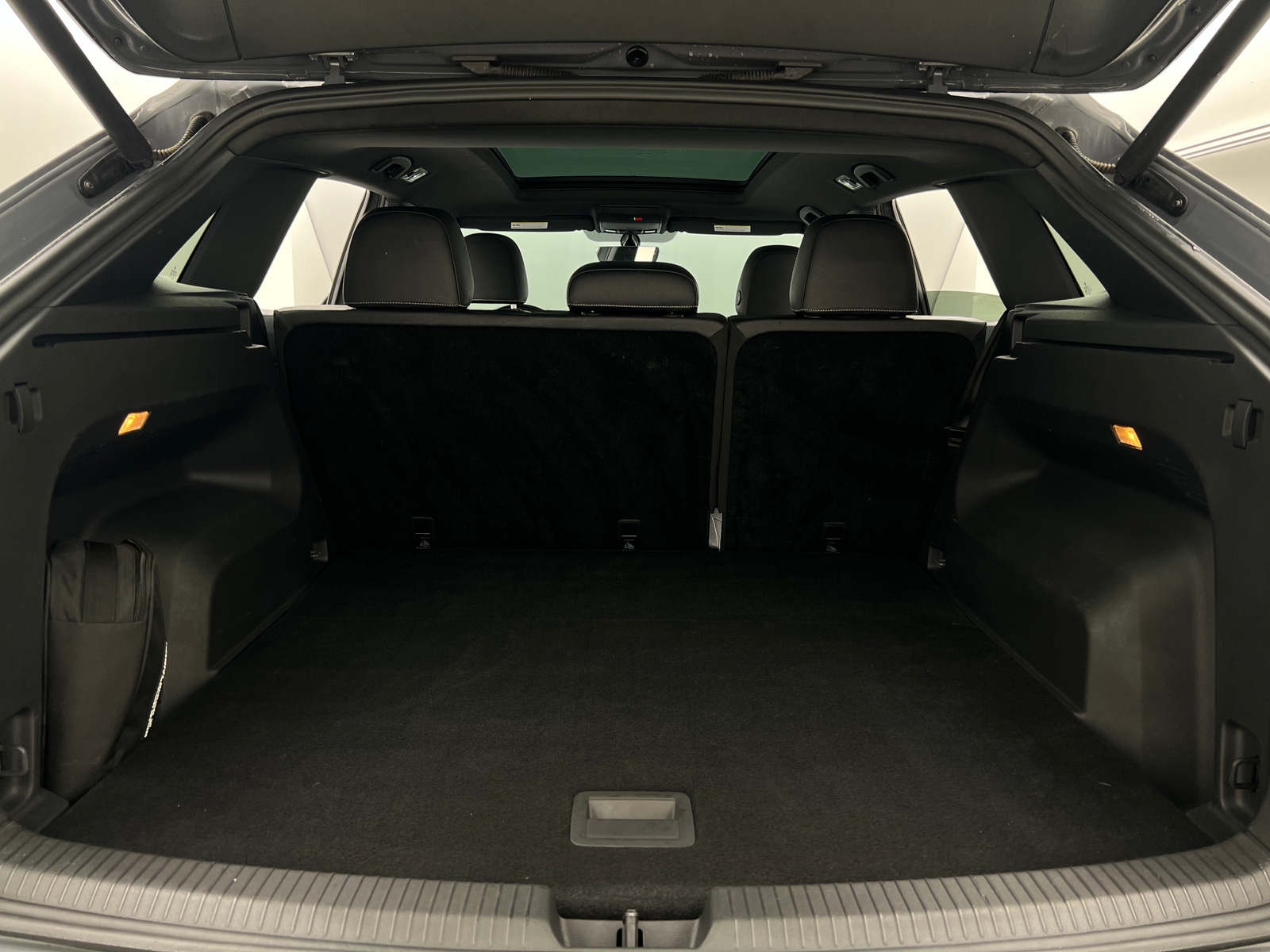 Thumbnail: 2020 Volkswagen Atlas - 6