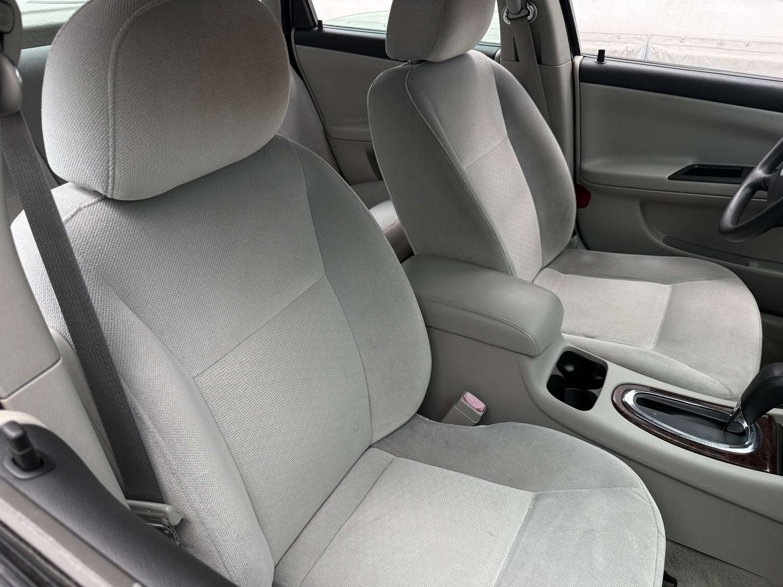 Thumbnail: 2014 Chevrolet Impala - 2