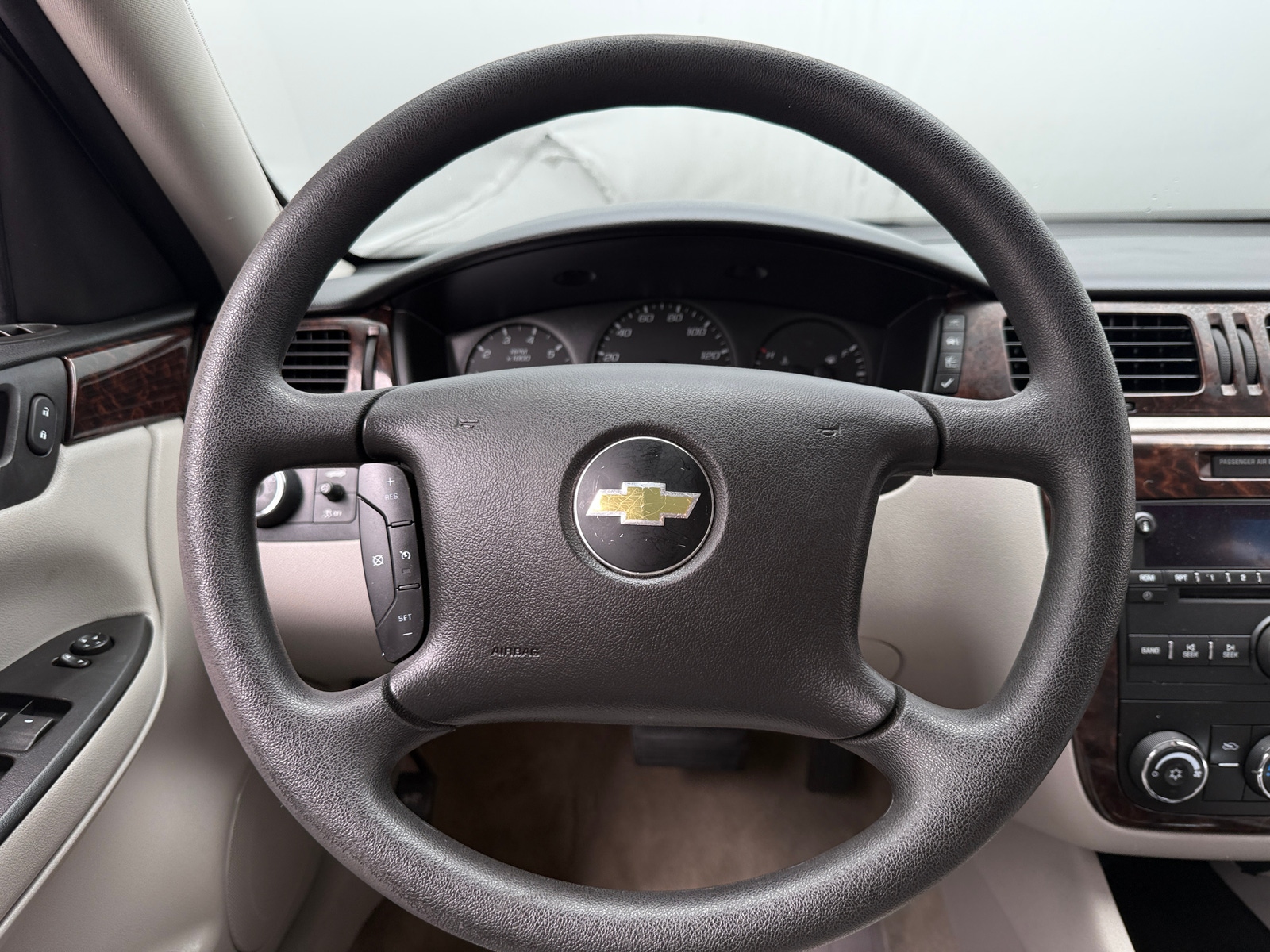 Thumbnail: 2014 Chevrolet Impala - 5